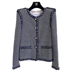 Chanel 11K$ CC Buttons Lesage Tweed Jacket 42 FR