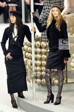 Chanel 11K$ CC Jewel Buttons Black Tweed Jacket 38 FR