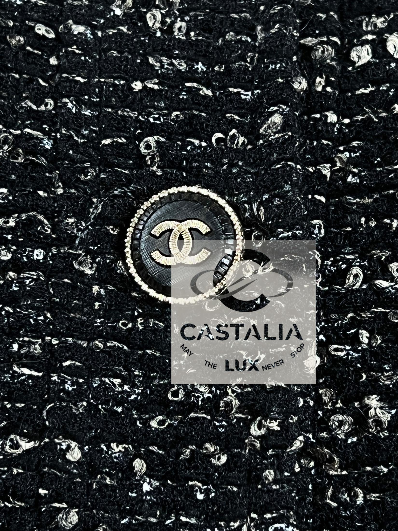 CHANEL 11K$ Collectional Anthrazit Bouclé Tweed Kleid im Angebot 2