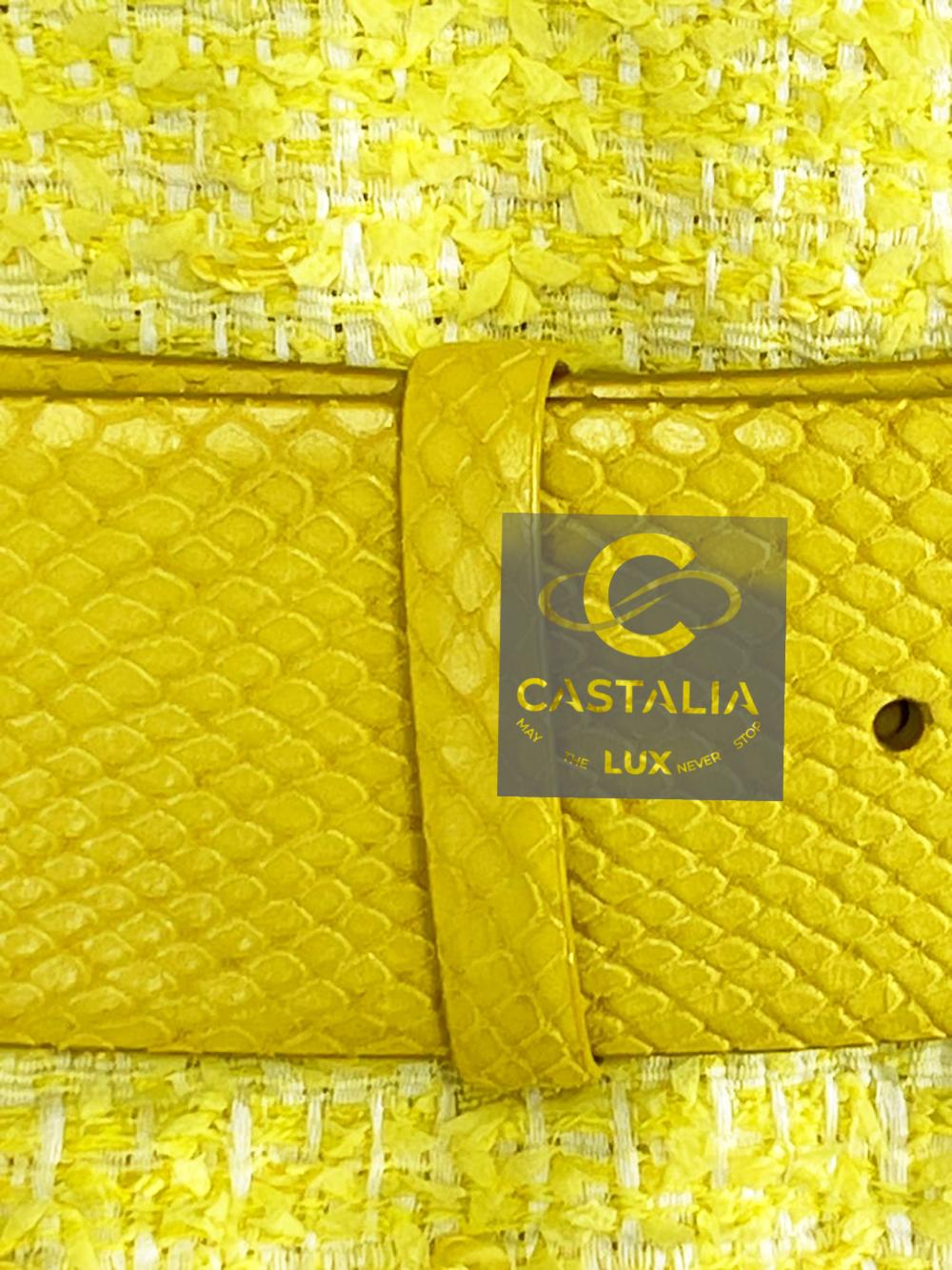 Chanel 11K$ New Iconic Yellow Tweed Dress with Belt 40 FR For Sale 8