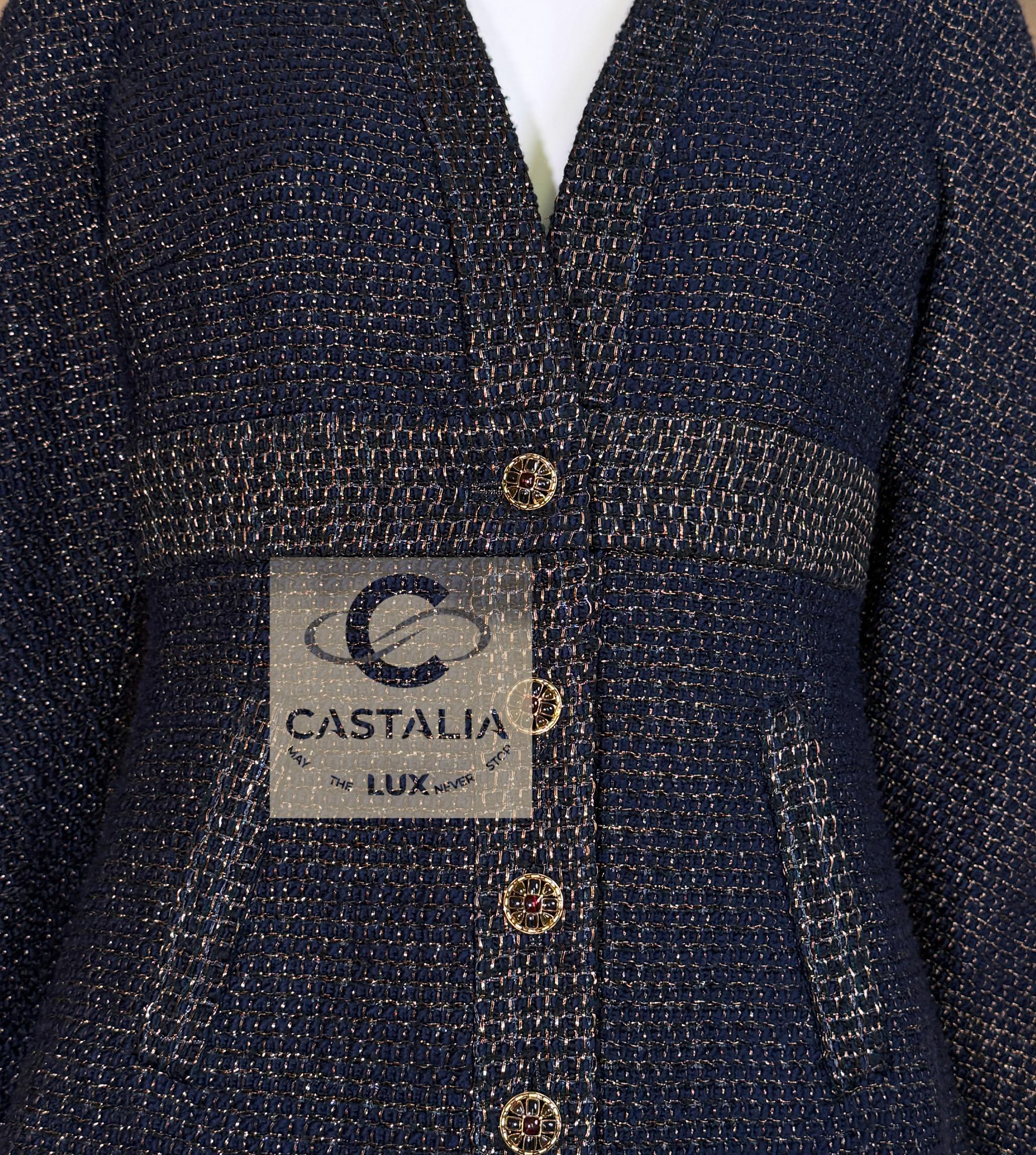 CHANEL 11K$ New Paris / EGYPT Veste en tweed marine 36 FR en vente 1