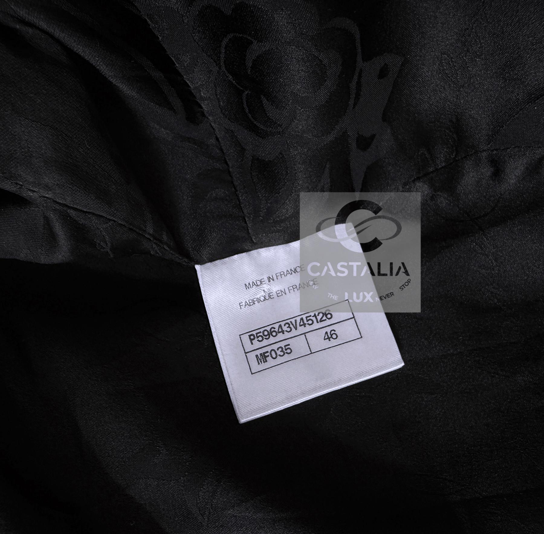 Chanel 11K$ Nuova Parigi / Amburgo Timeless Giacca in tweed nero 46 FR in vendita 12