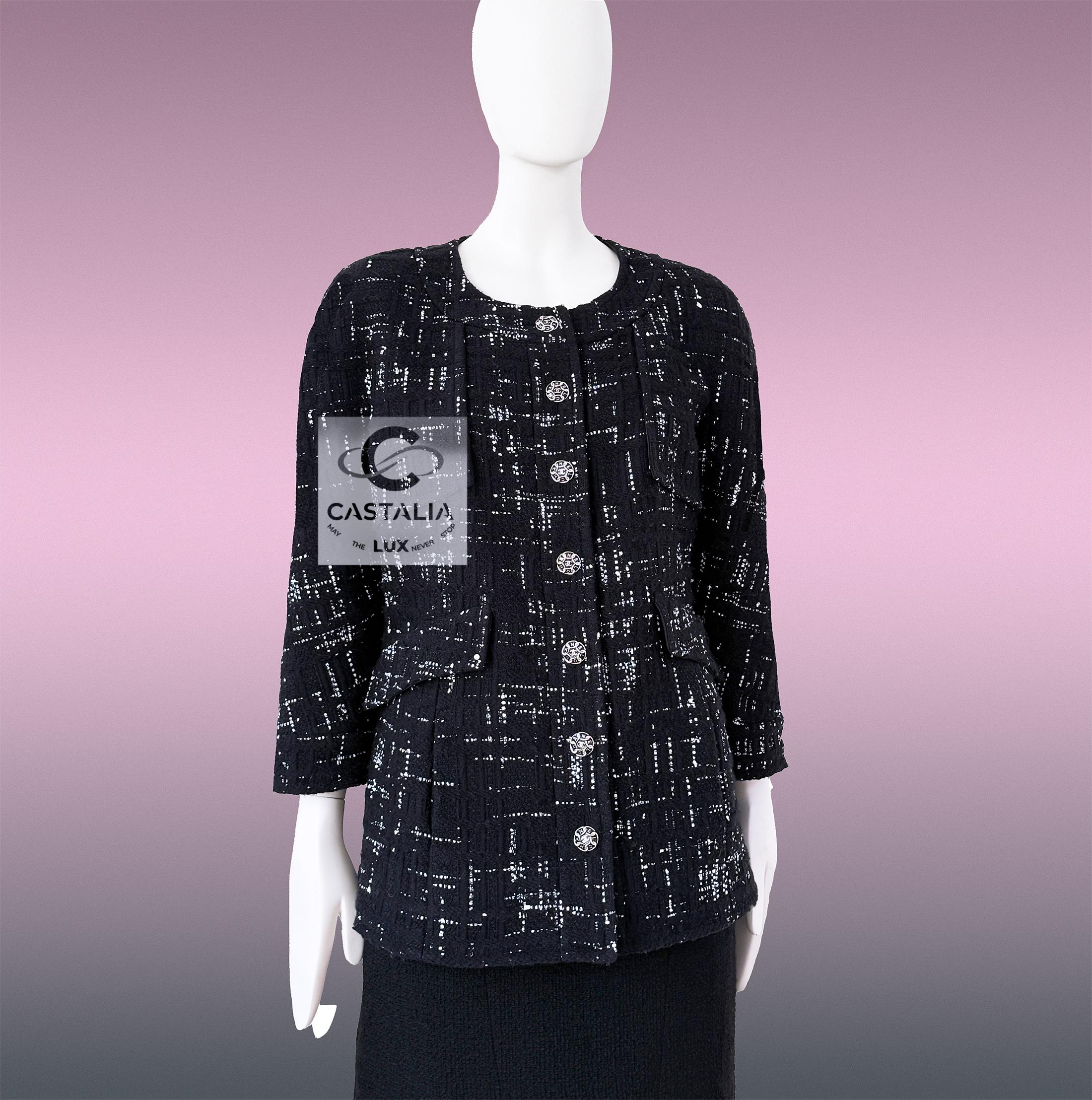 Chanel 11K$ Nuova Parigi / Amburgo Timeless Giacca in tweed nero 46 FR in vendita 2