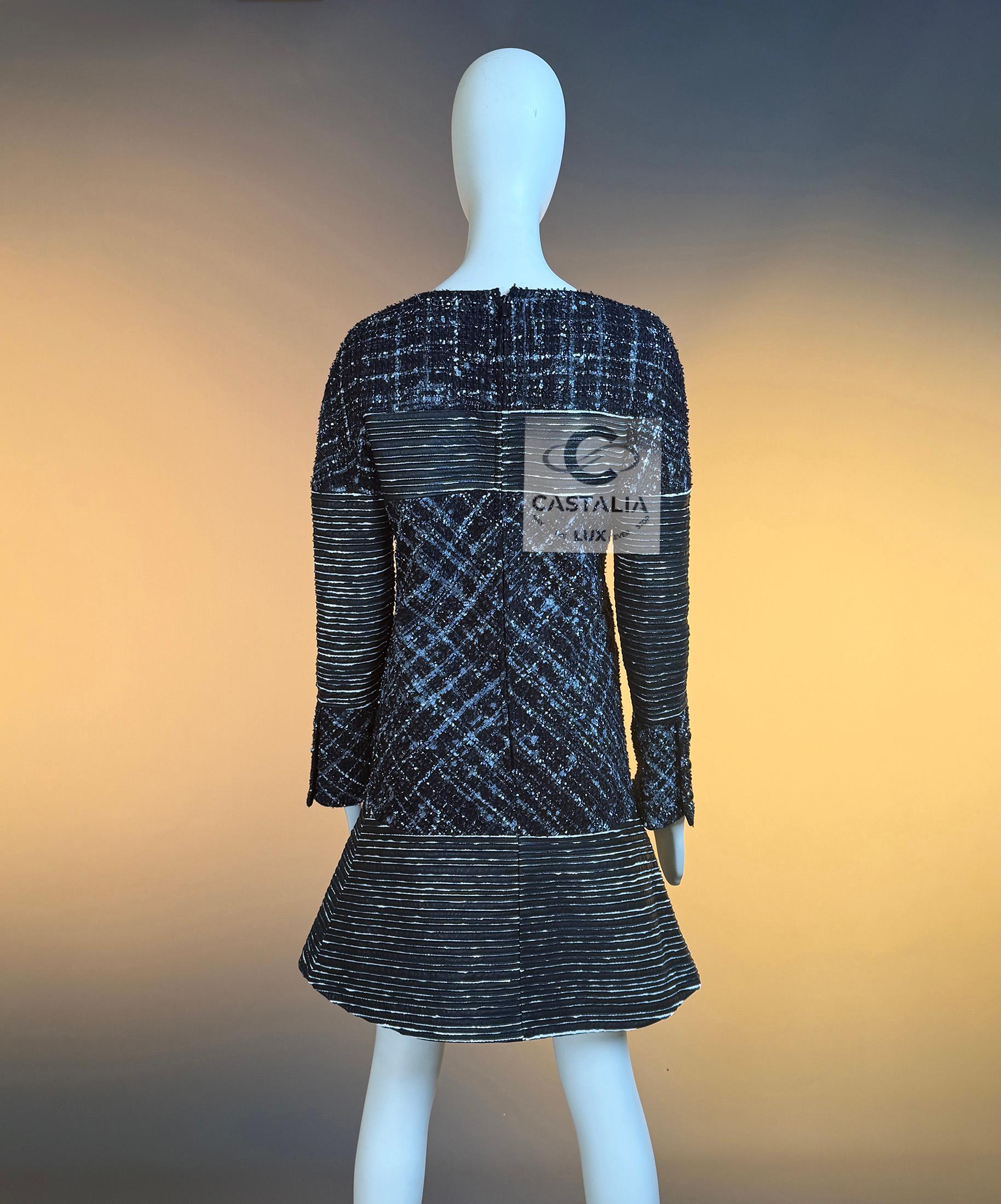 CHANEL 11K$ New Tweed und Leder Runway Kleid 34 FR im Angebot 14
