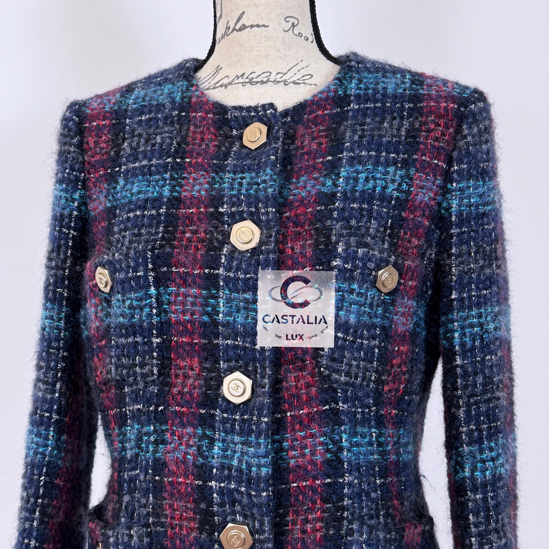 Femenino o masculino Chanel 11K$ París / Hamburgo Chaqueta de tweed de pasarela 36 FR en venta