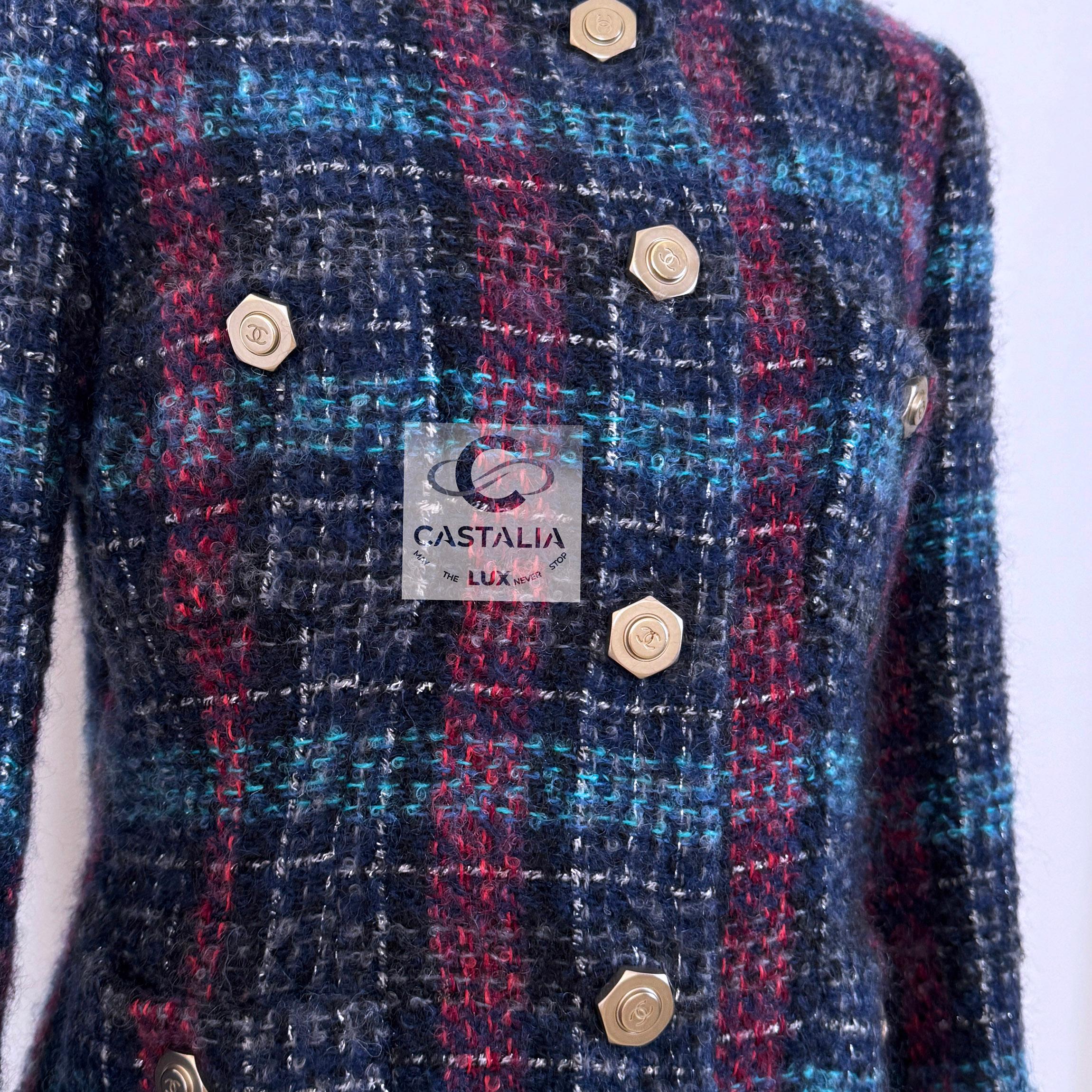 Chanel 11K$ Paris / Hamburg Runway Tweed Jacket 36 FR 1