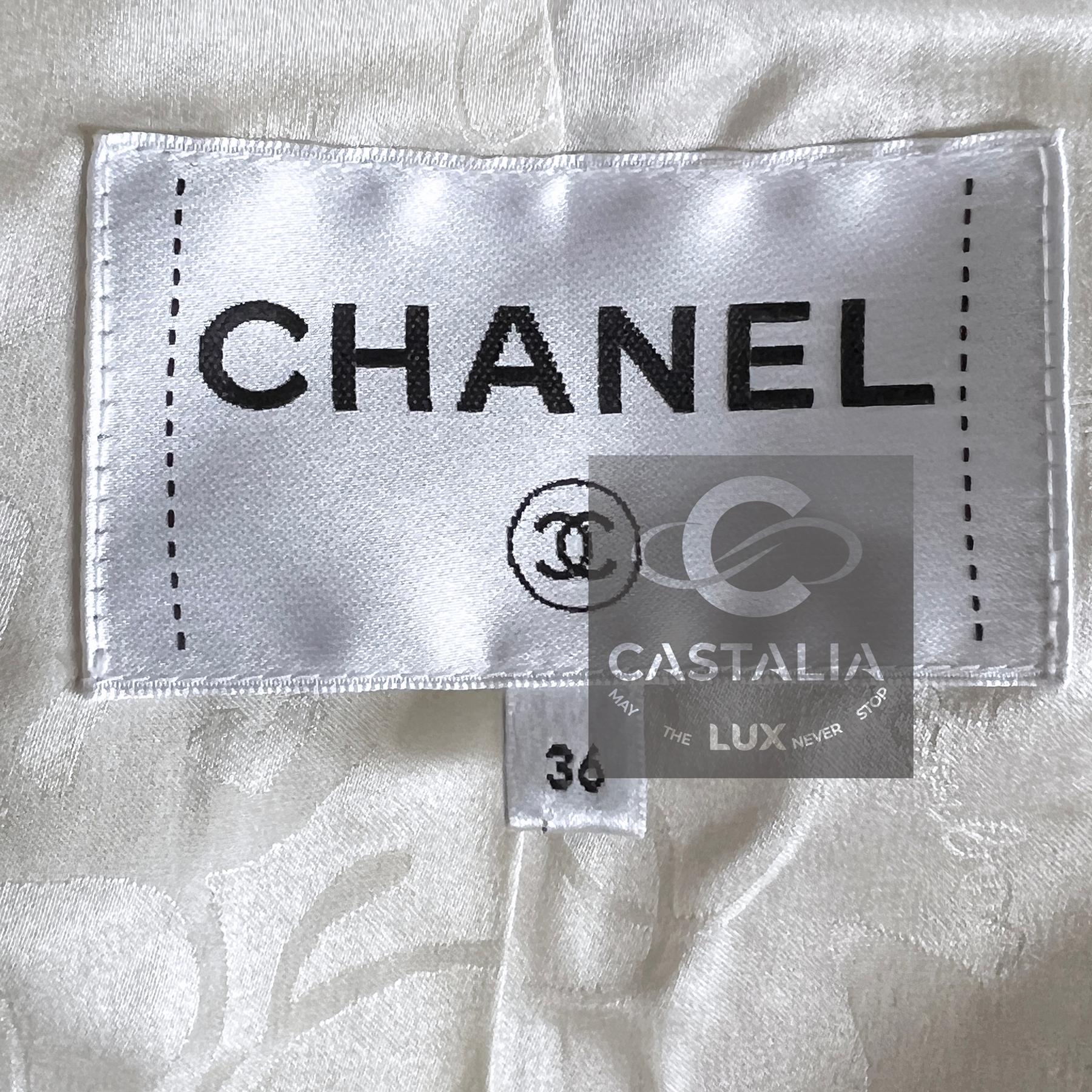 Chanel Parigi / Roma Giacca monocromatica in tweed 36 FR in vendita 12