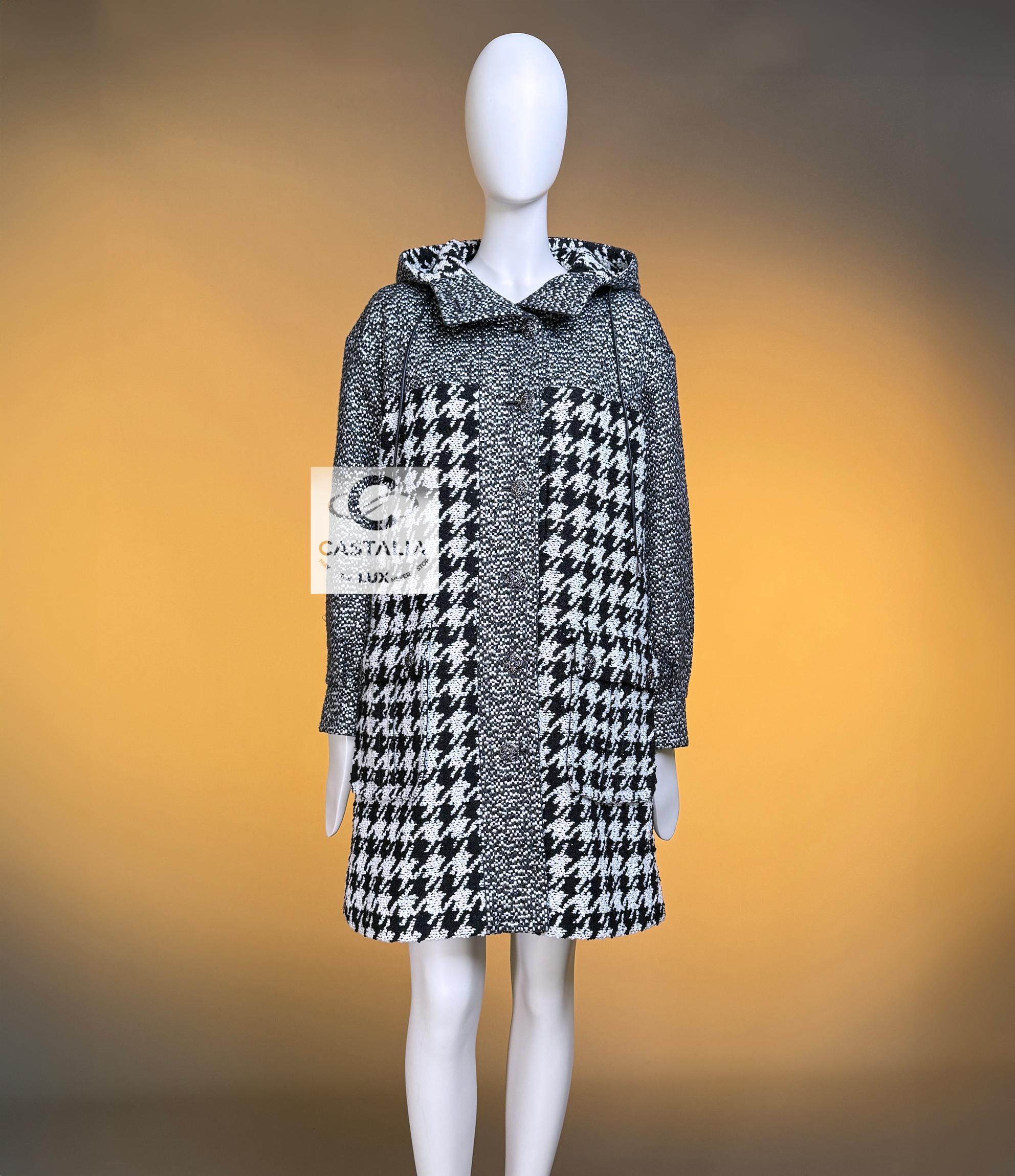 Women's or Men's CHANEL 11K$ Rare Crossover Tweed Parka with Gripoix Buttons For Sale