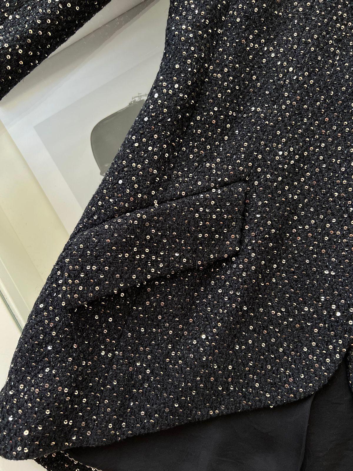 Chanel 11K$ Sarah Jessica Parker Style Black Tweed Jacket 40 FR 3