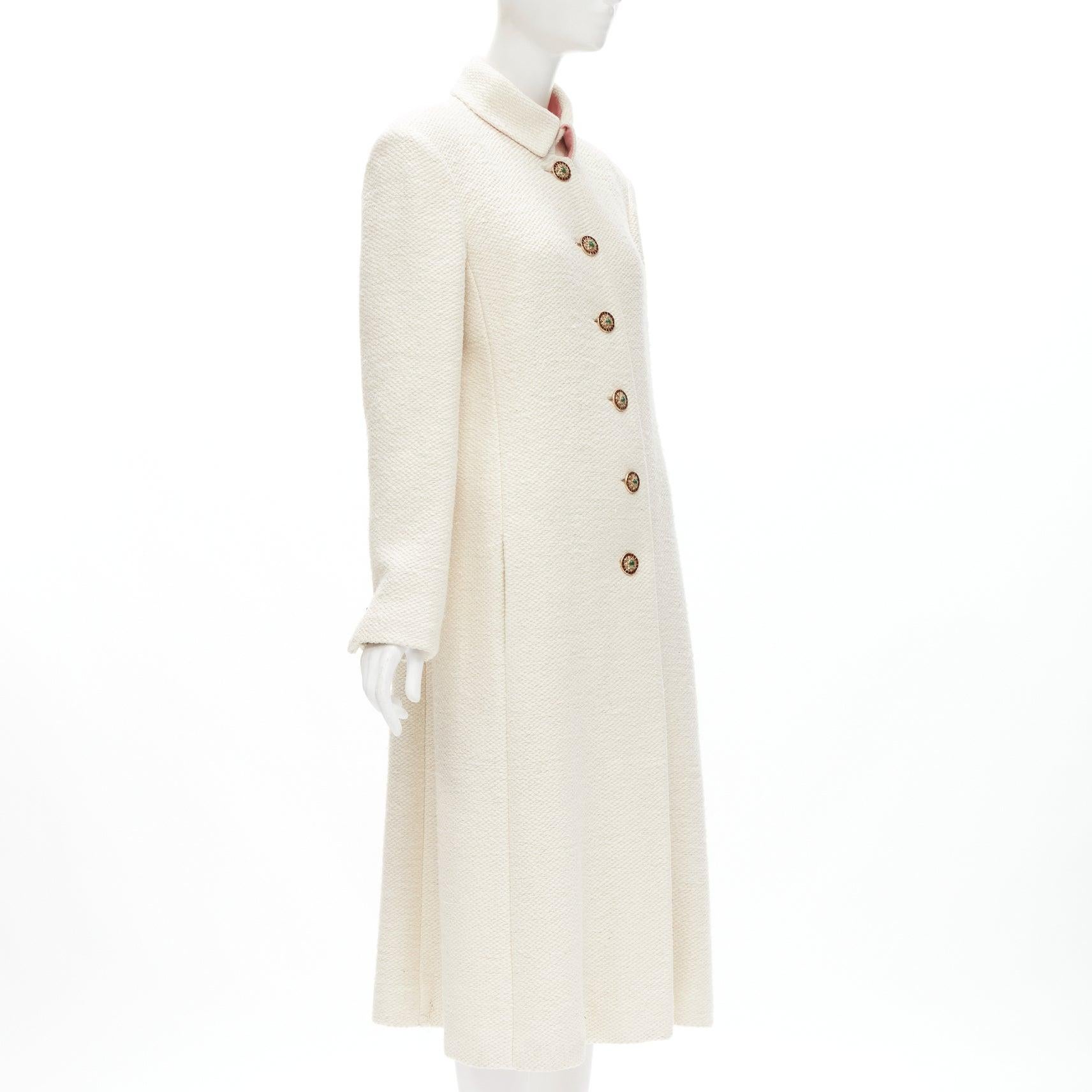 Women's CHANEL 12A Paris Bombay ecru beige wool pink lining enamel button coat L For Sale
