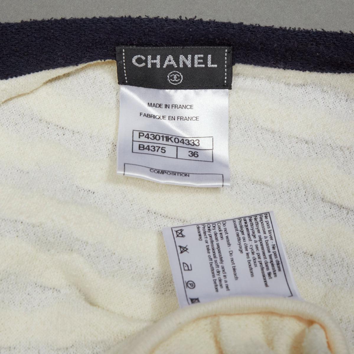 CHANEL 12C ivory black cotton cashmere gold CC 4 pocket cardigan jacket FR36 S For Sale 3