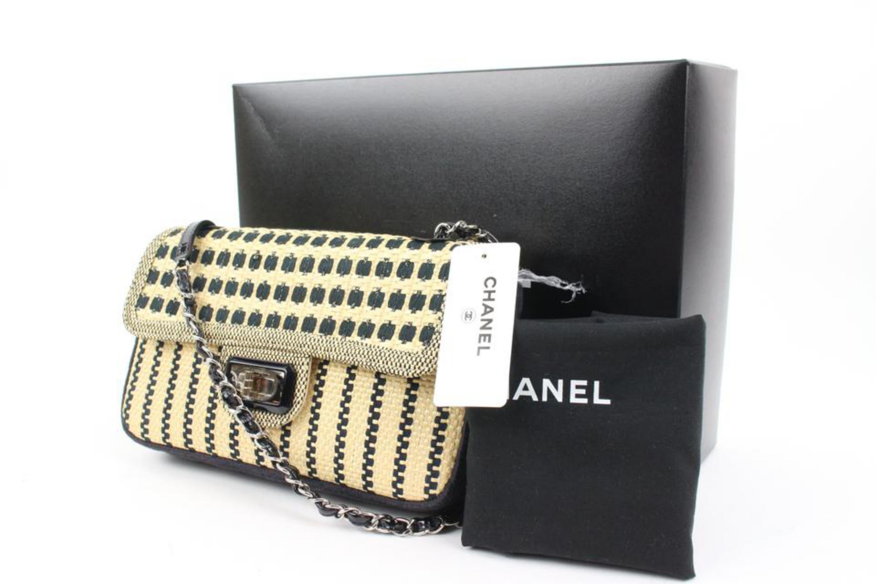 Chanel 12C Limited Rattan Wicker Straw Raffia Cannes Medium Flap SHW 32c128s
Date Code/Serial Number: 15850439
Made In: France
Measurements: Length:  10.2