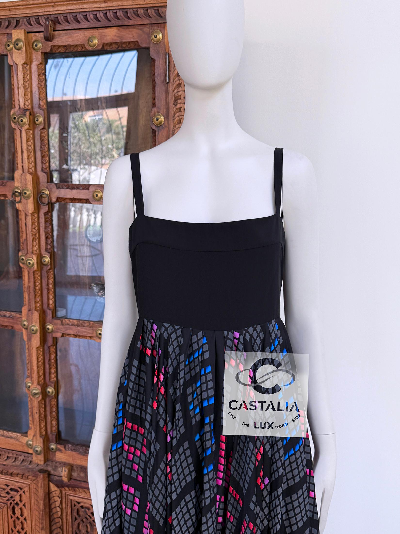 Chanel 12K$ Astonishing CC Giant Logo Maxi Silk Dress 40 FR For Sale 7