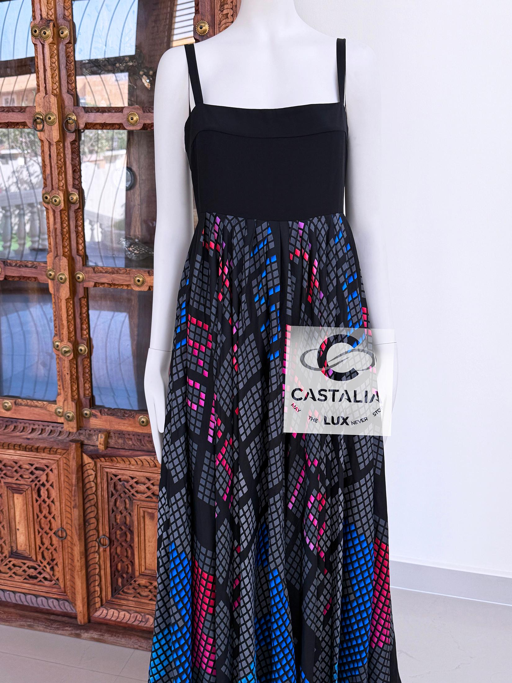 Chanel 12K$ Astonishing CC Giant Logo Maxi Silk Dress 40 FR For Sale 8