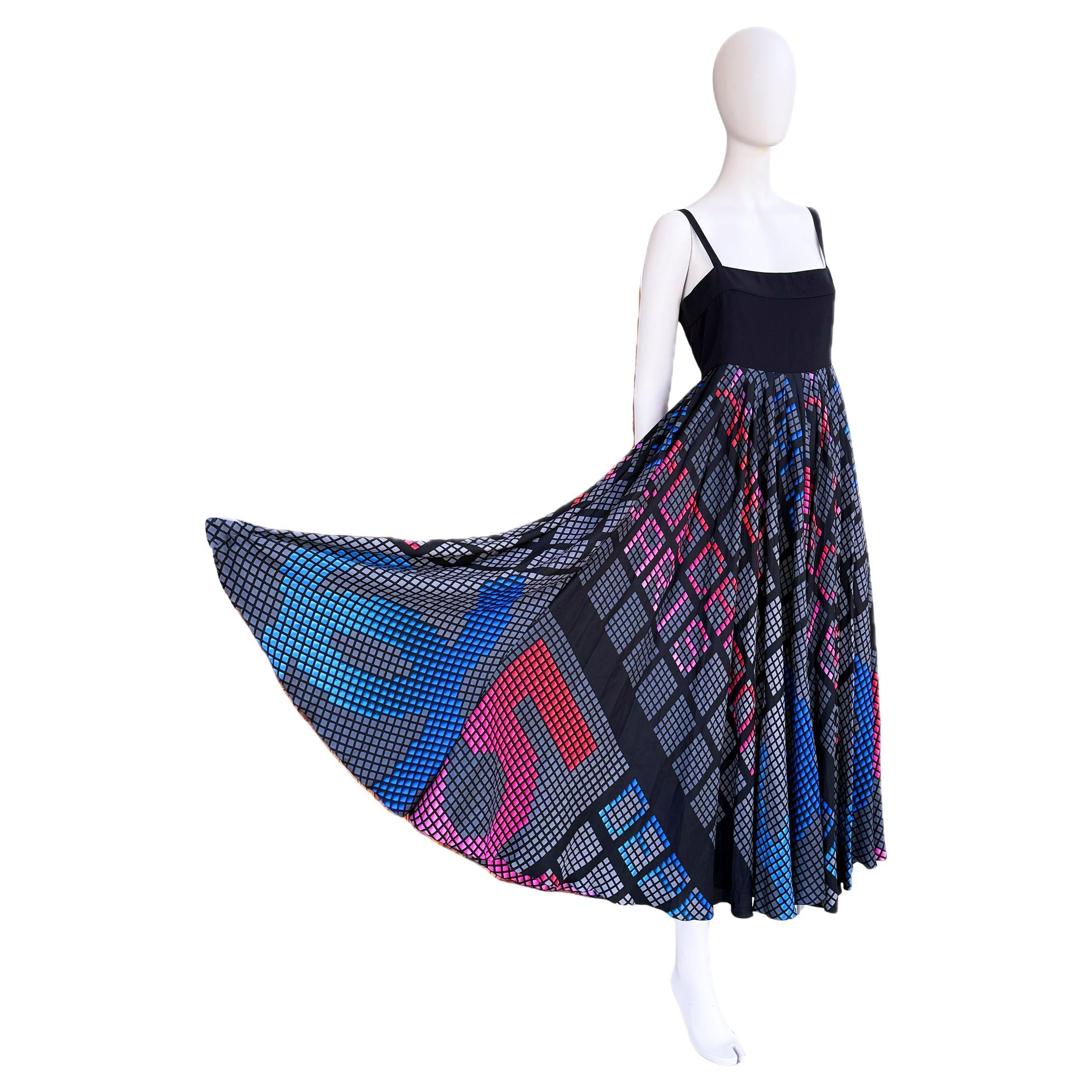 Chanel 12K$ Astonishing CC Giant Logo Maxi Silk Dress 40 FR For Sale