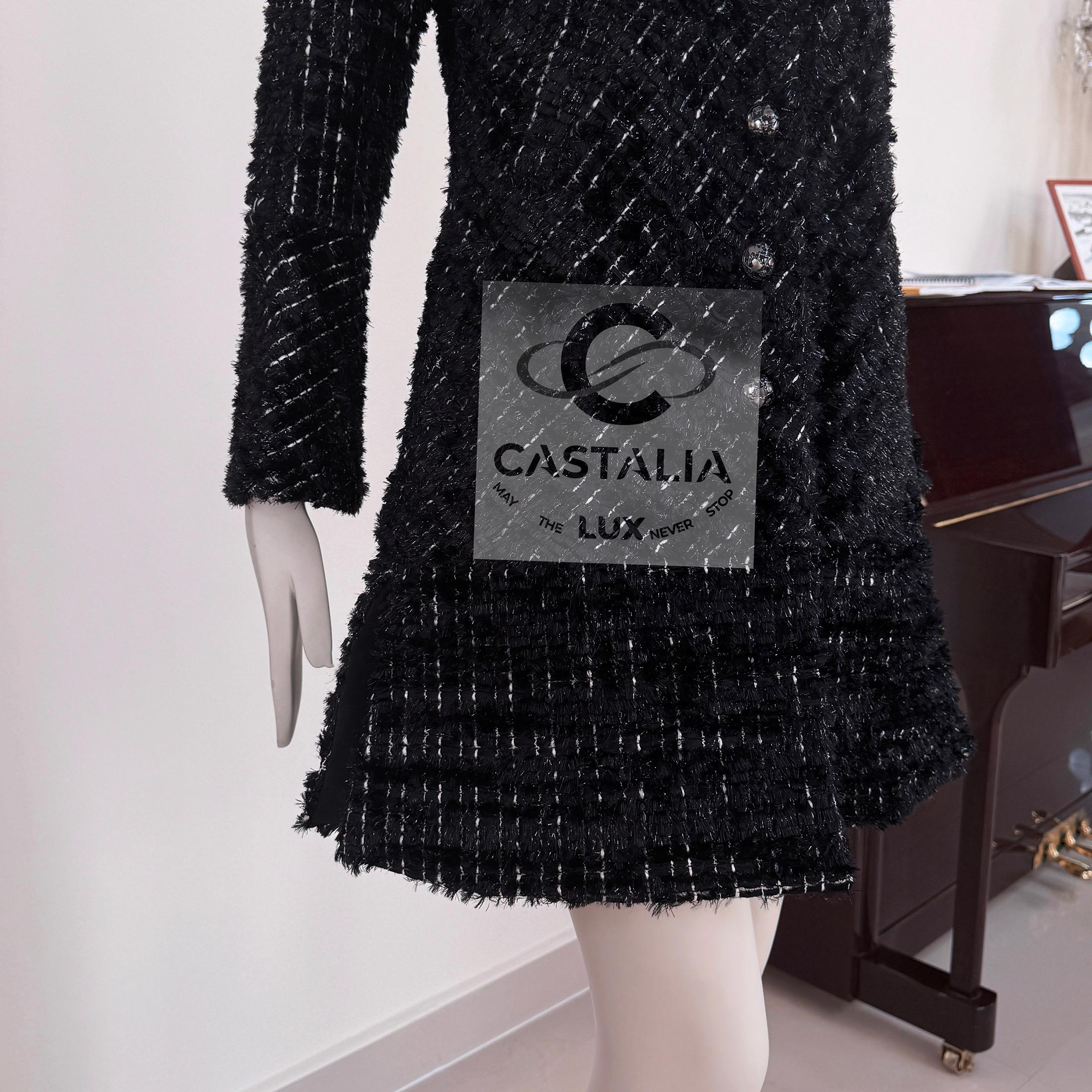 Chanel 12K$ New Cara Delevingne Style Fluffy Tweed Jacket 36 FR For Sale 11