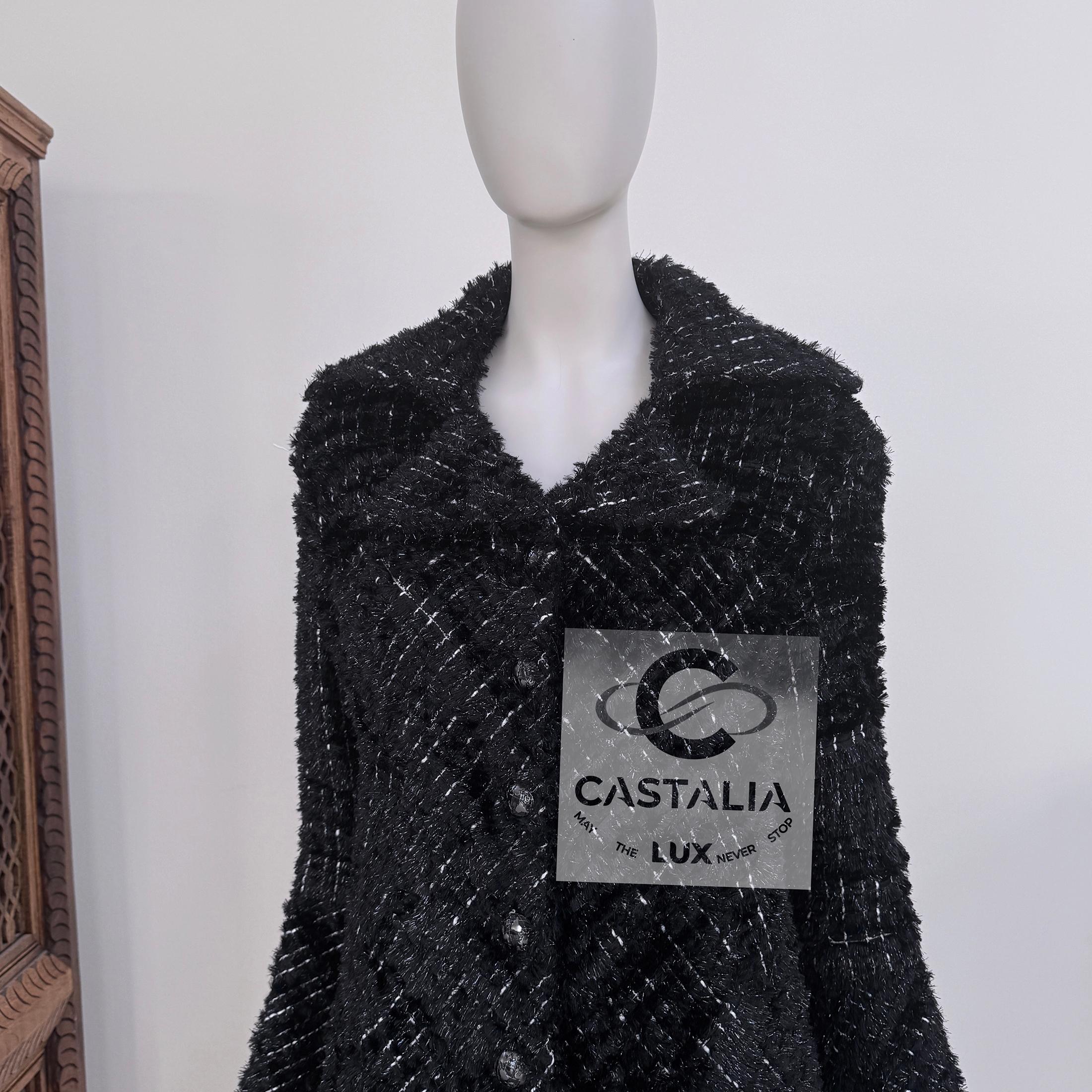 Chanel 12K$ New Cara Delevingne Style Fluffy Tweed Jacket 36 FR For Sale 1