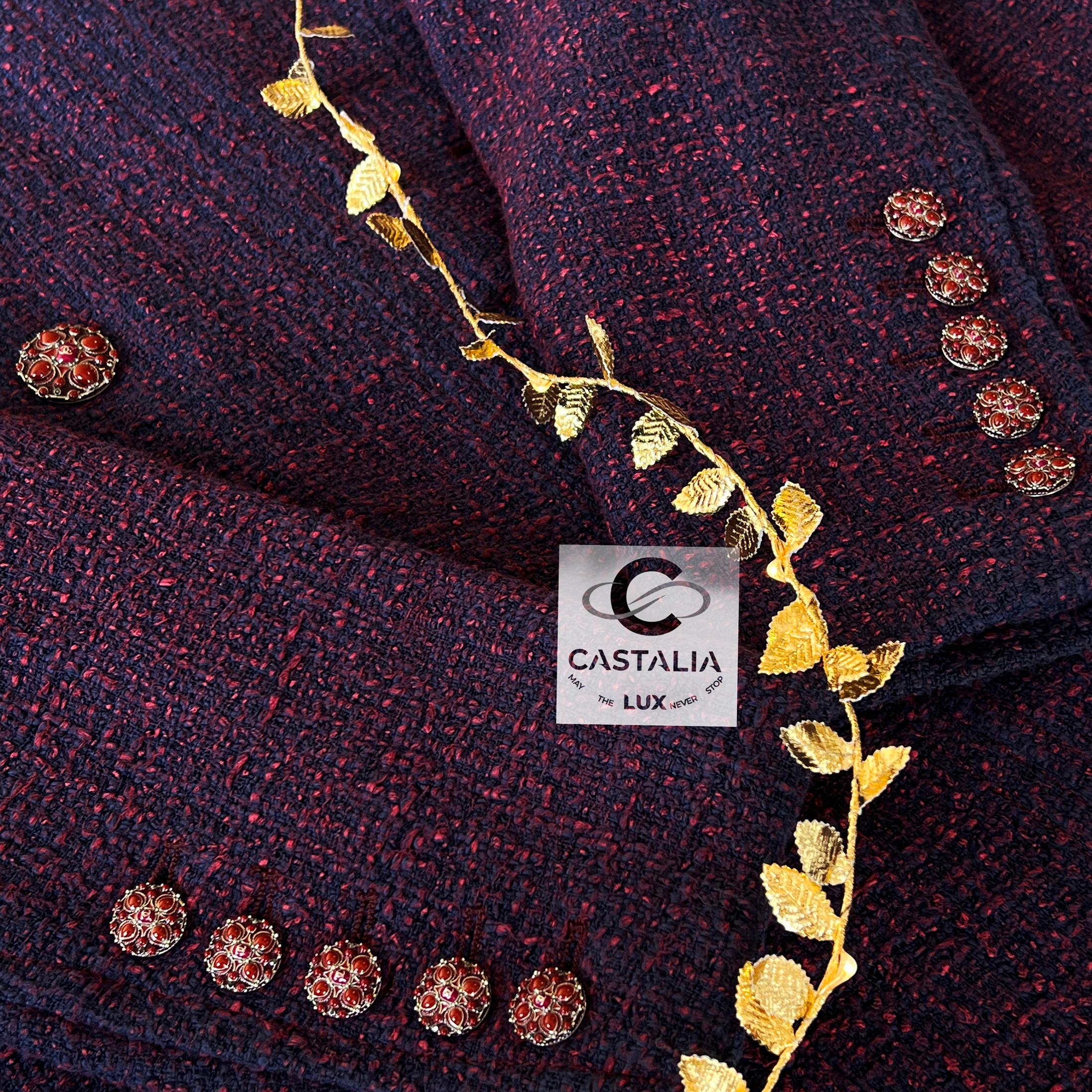 Chanel 12K$ Paris / Bombay Runway Tweed Coat 48 FR en vente 13