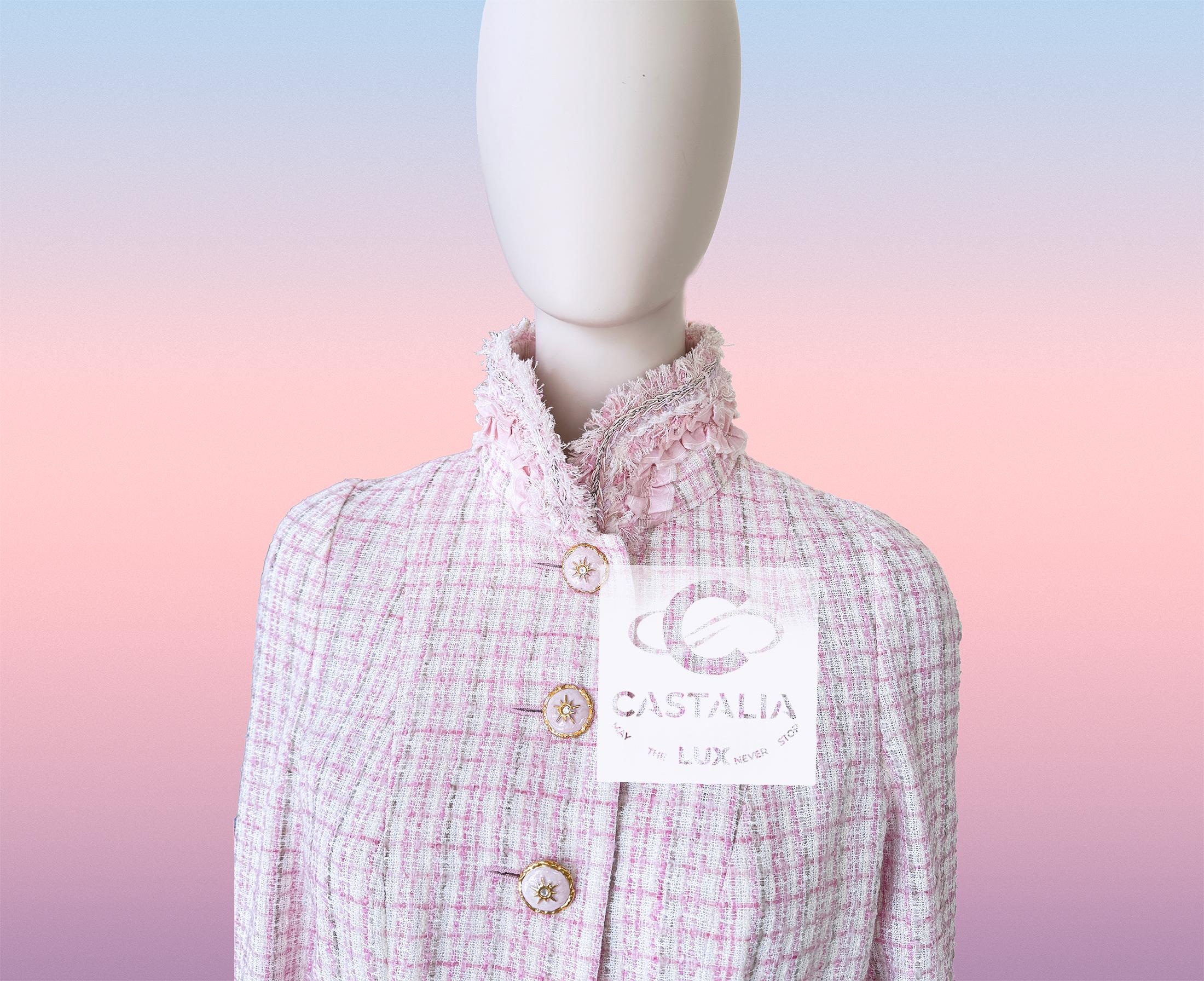 Chanel 12K$ Giacca in tweed barocco pastello 36 FR in vendita 5