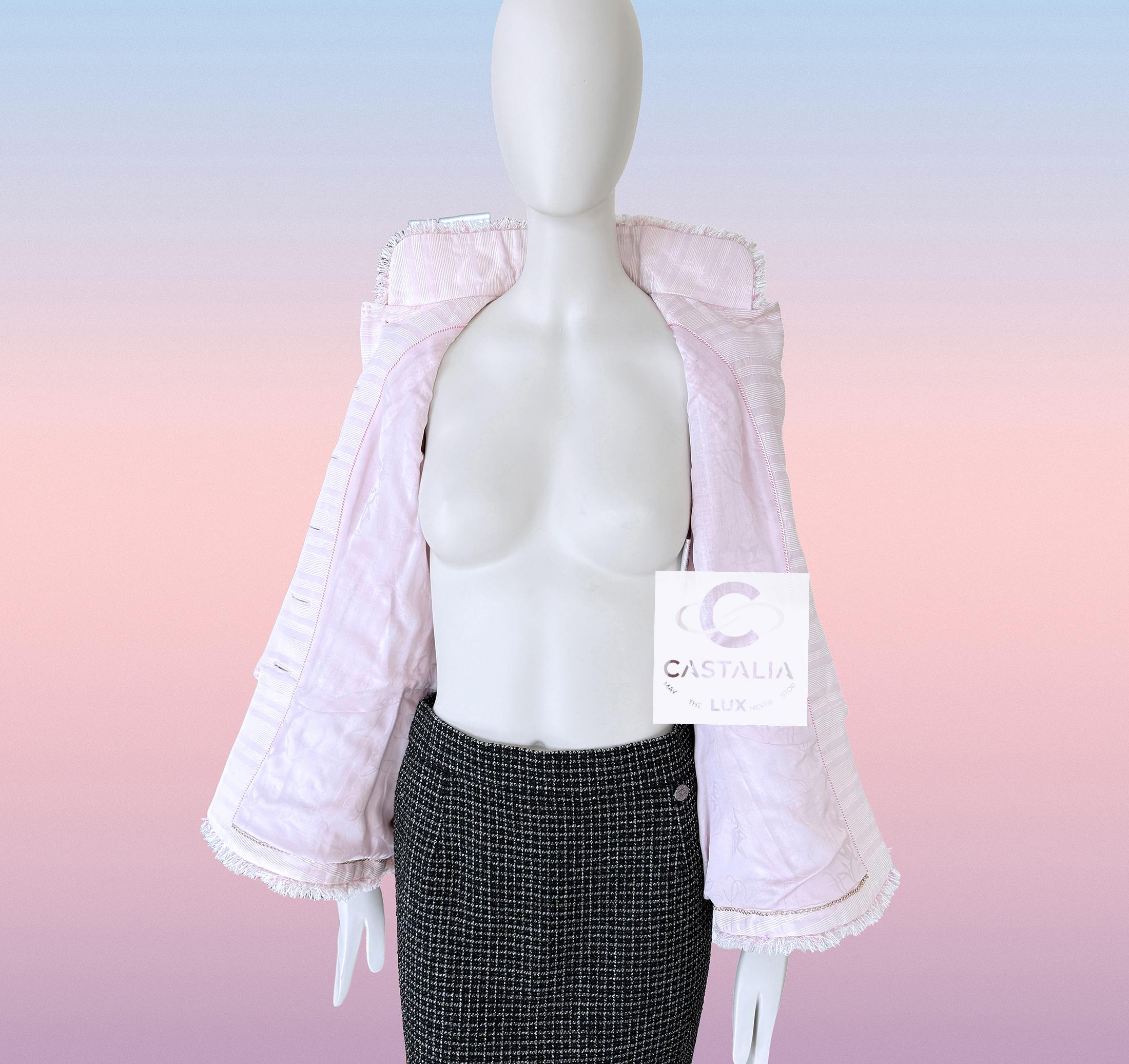 Chanel 12K$ Giacca in tweed barocco pastello 36 FR in vendita 7