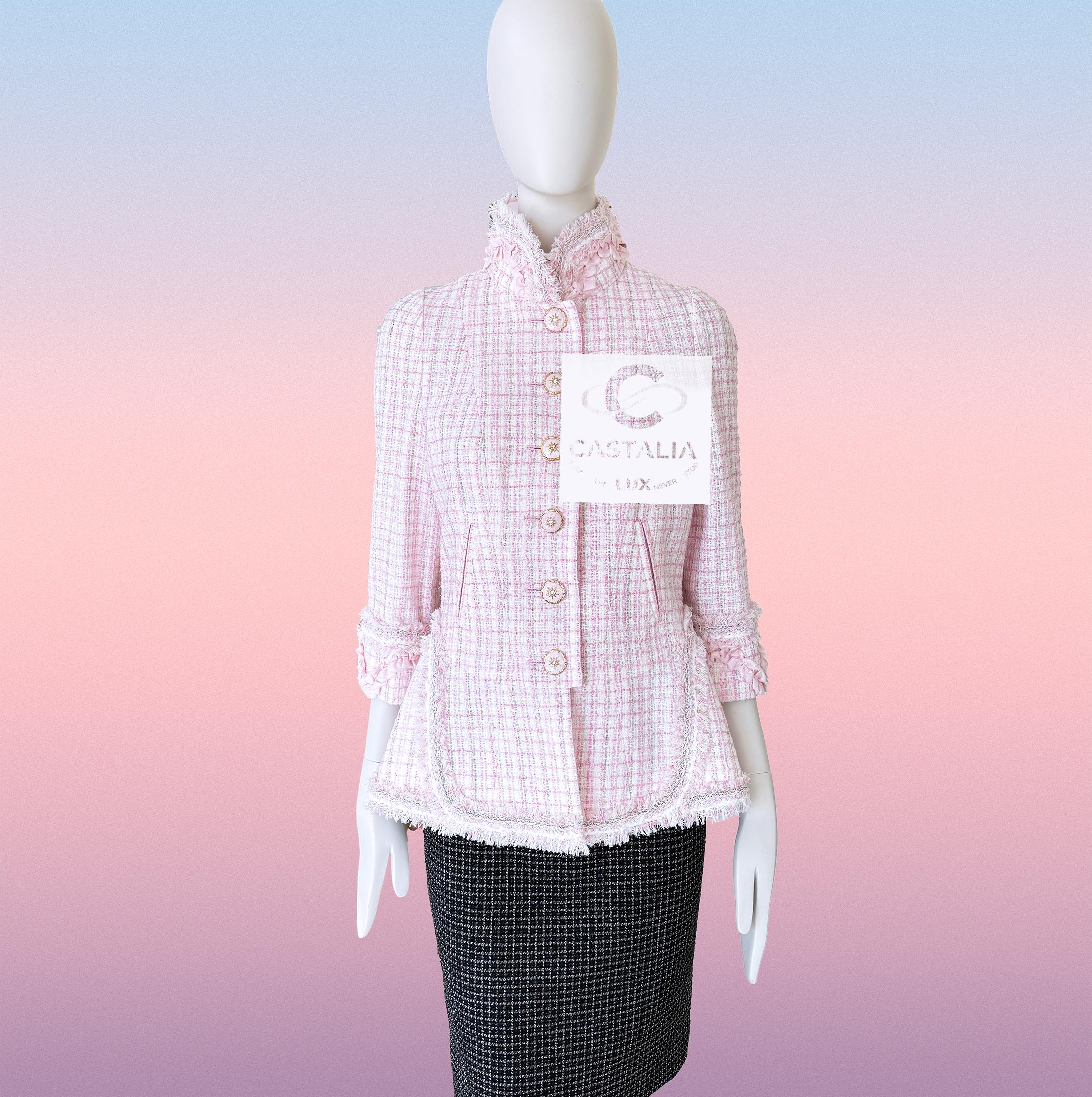 Chanel 12K$ Giacca in tweed barocco pastello 36 FR in vendita 2