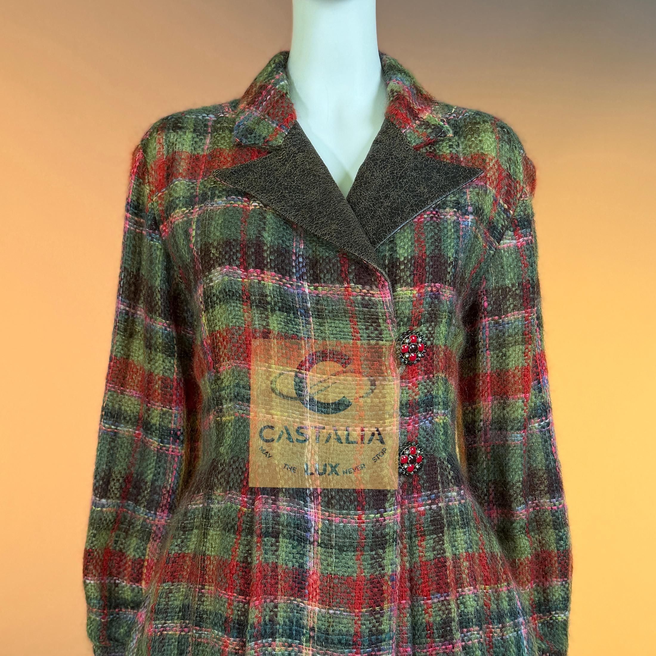 CHANEL 12K$ Rare Paris / Edinburgh Runway Tweed Jacket 34 FR en venta 8