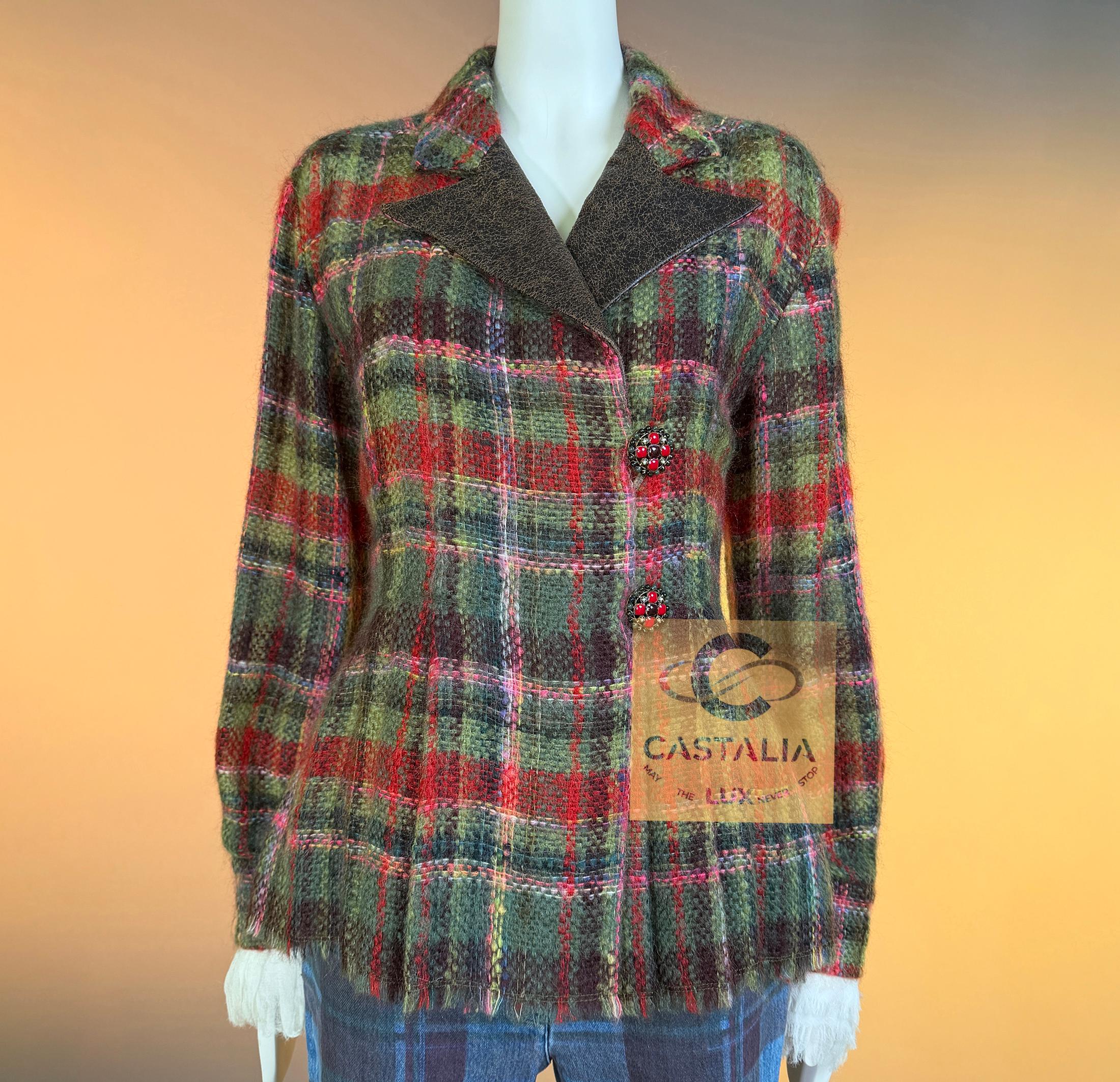 CHANEL 12K$ Rare Paris / Edinburgh Runway Tweed Jacket 34 FR en venta 3