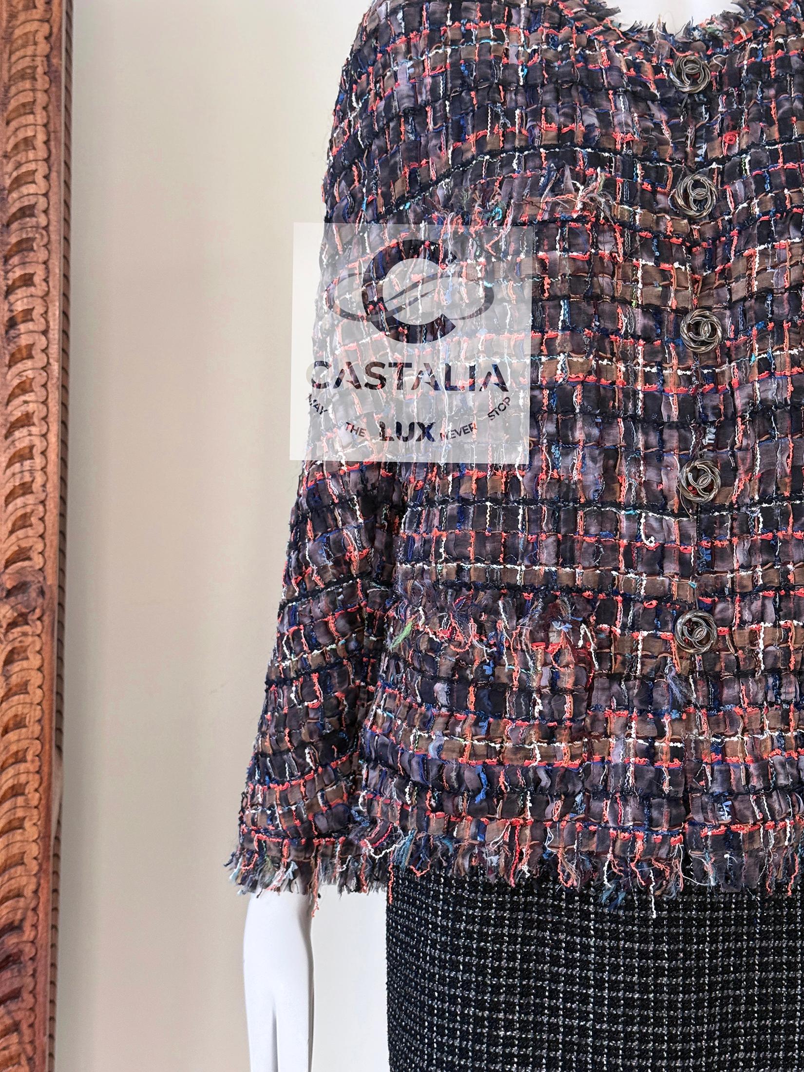 Chanel 12K$ Ribbon Tweed Jacket with CC Buttons 3