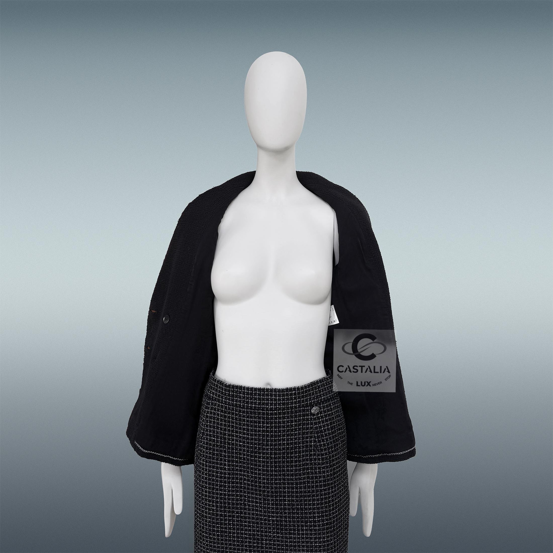 Chanel 12P Schwarz Logo Patch Tweed Jacke 36 FR im Angebot 10