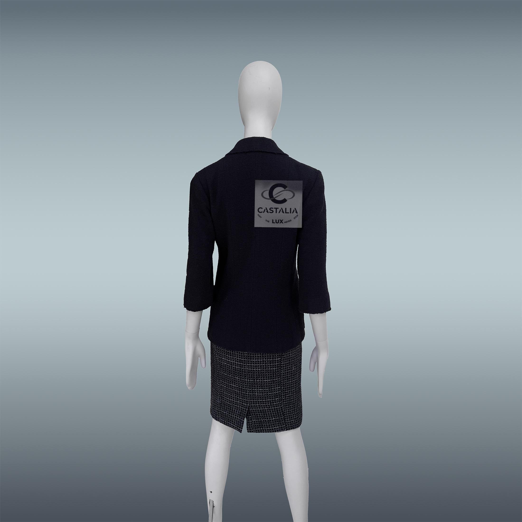 Chanel 12P Schwarz Logo Patch Tweed Jacke 36 FR im Angebot 11