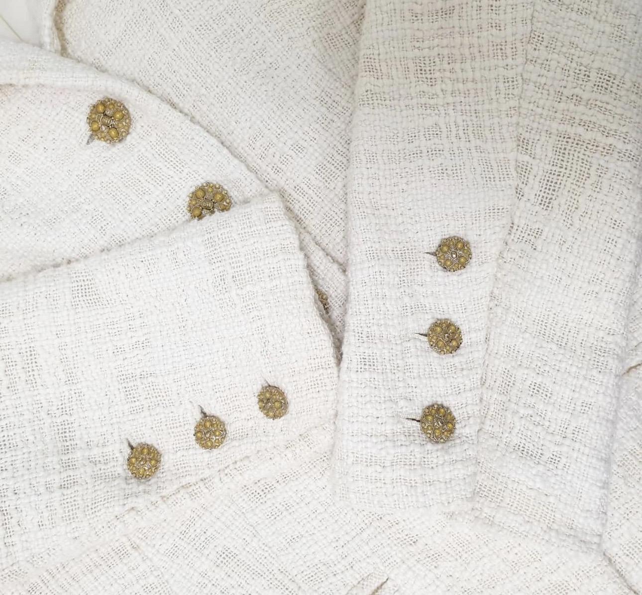 Chanel 12PF Giacca Jewell Button Avorio Tweed Sz.46 in vendita 2