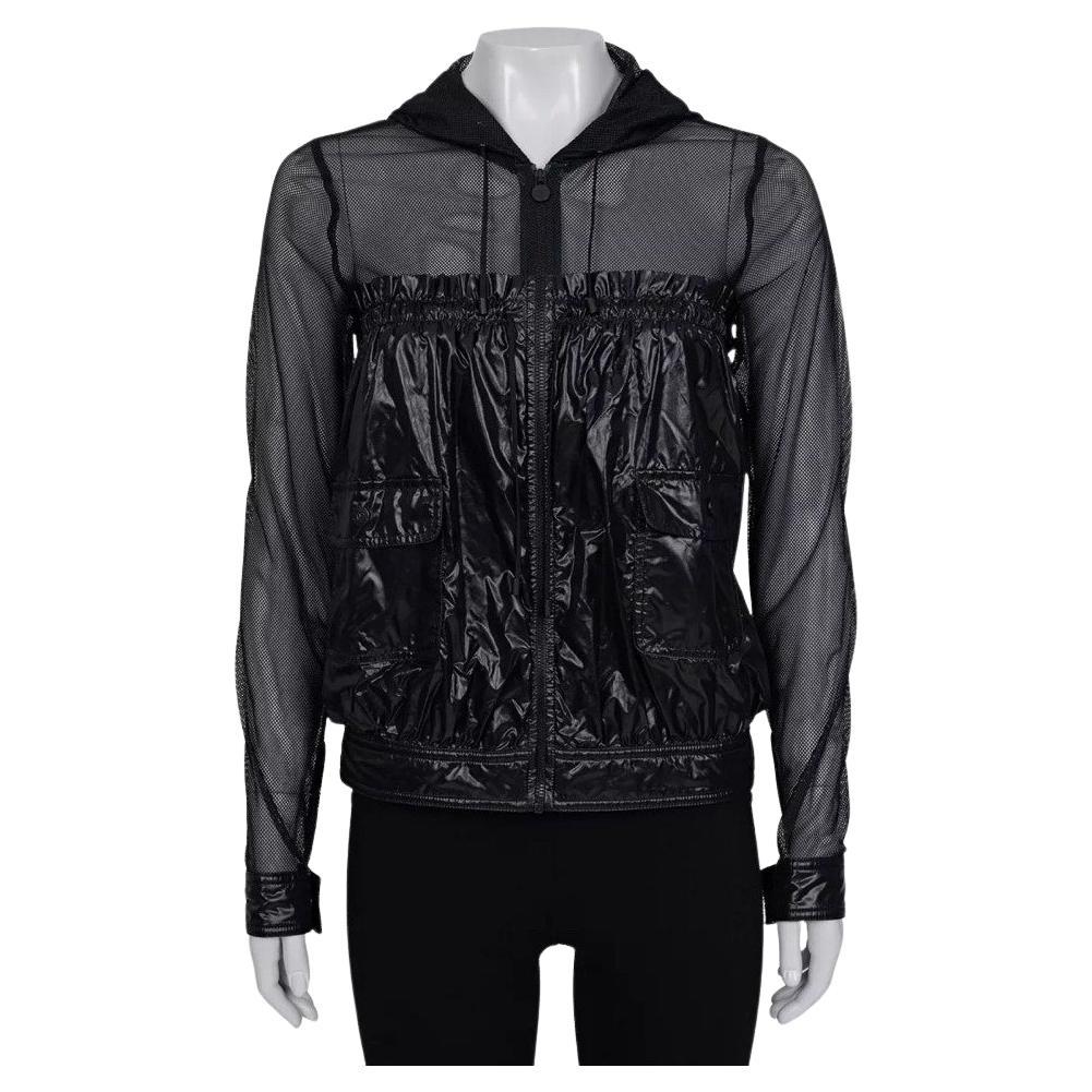 Giacca con cappuccio in nylon a rete Chanel 12SS - Taglia FR36 in vendita