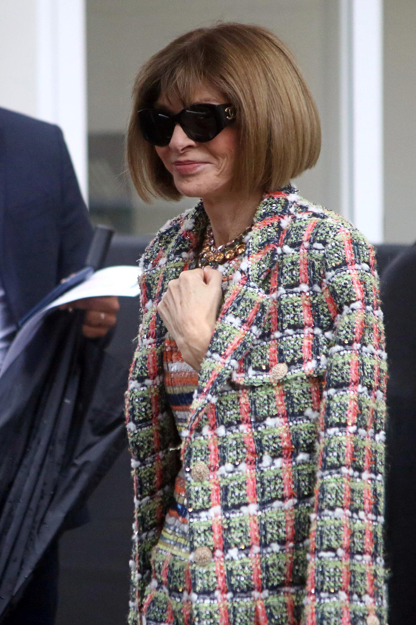 Brown Chanel 13$ New Anna Wintour Style Lesage Tweed Jacket 38 FR For Sale