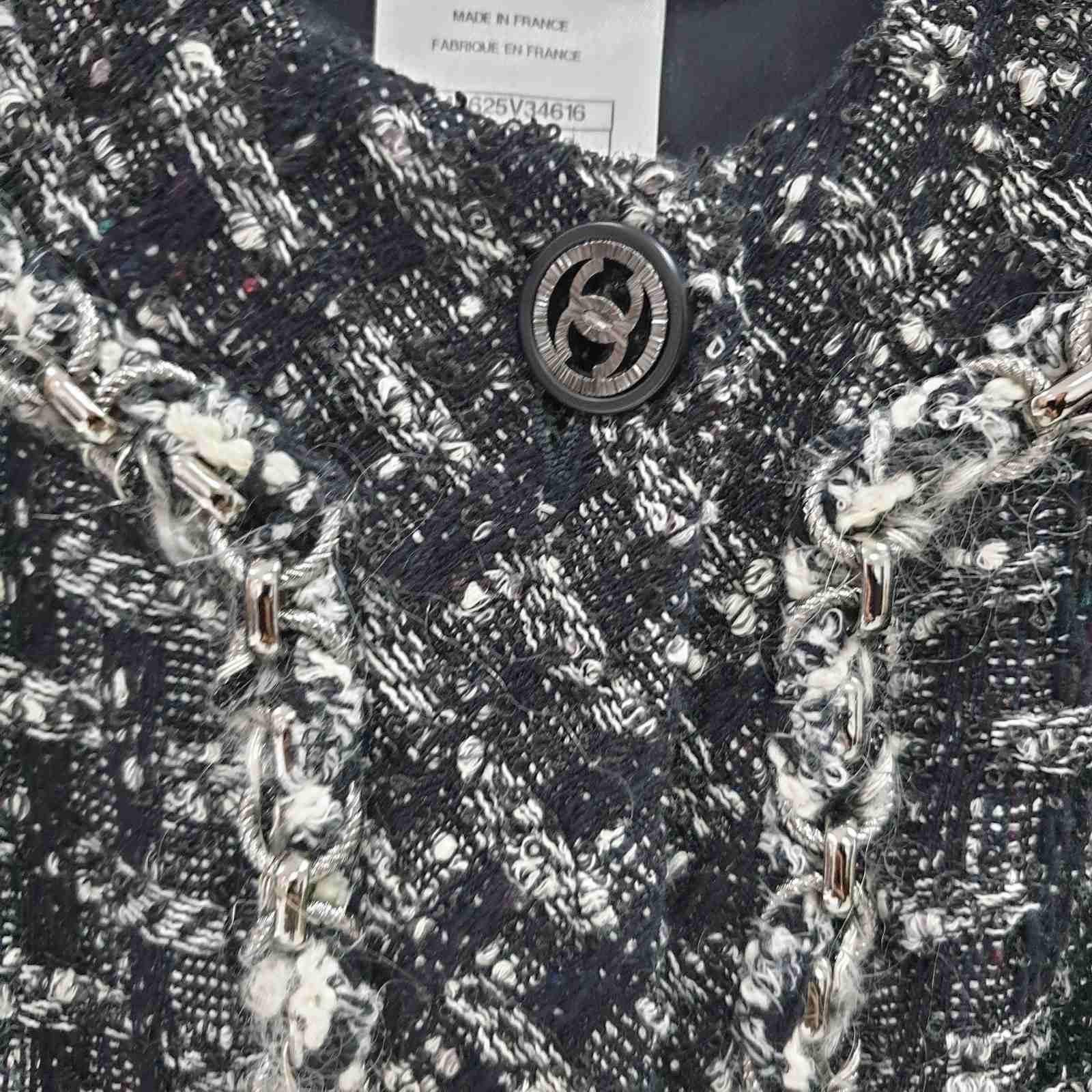 Women's CHANEL 13A Black Grey Chain Trim Tweed Coat Jacket Dress Top  For Sale