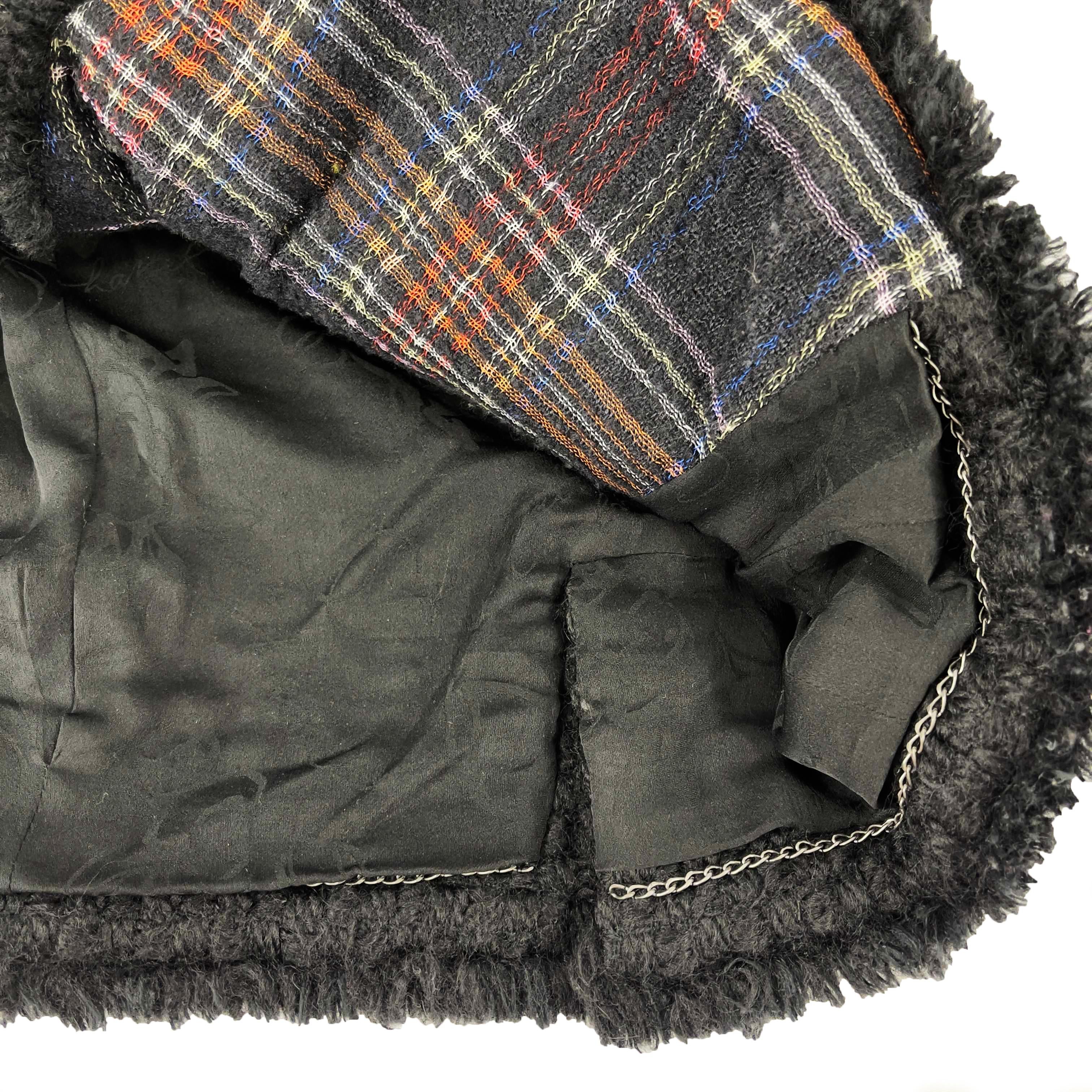 CHANEL -13A Paris-Edinburgh Black Tweed Plaid Jacket - Gripoix Buttons - 36 US 6 7