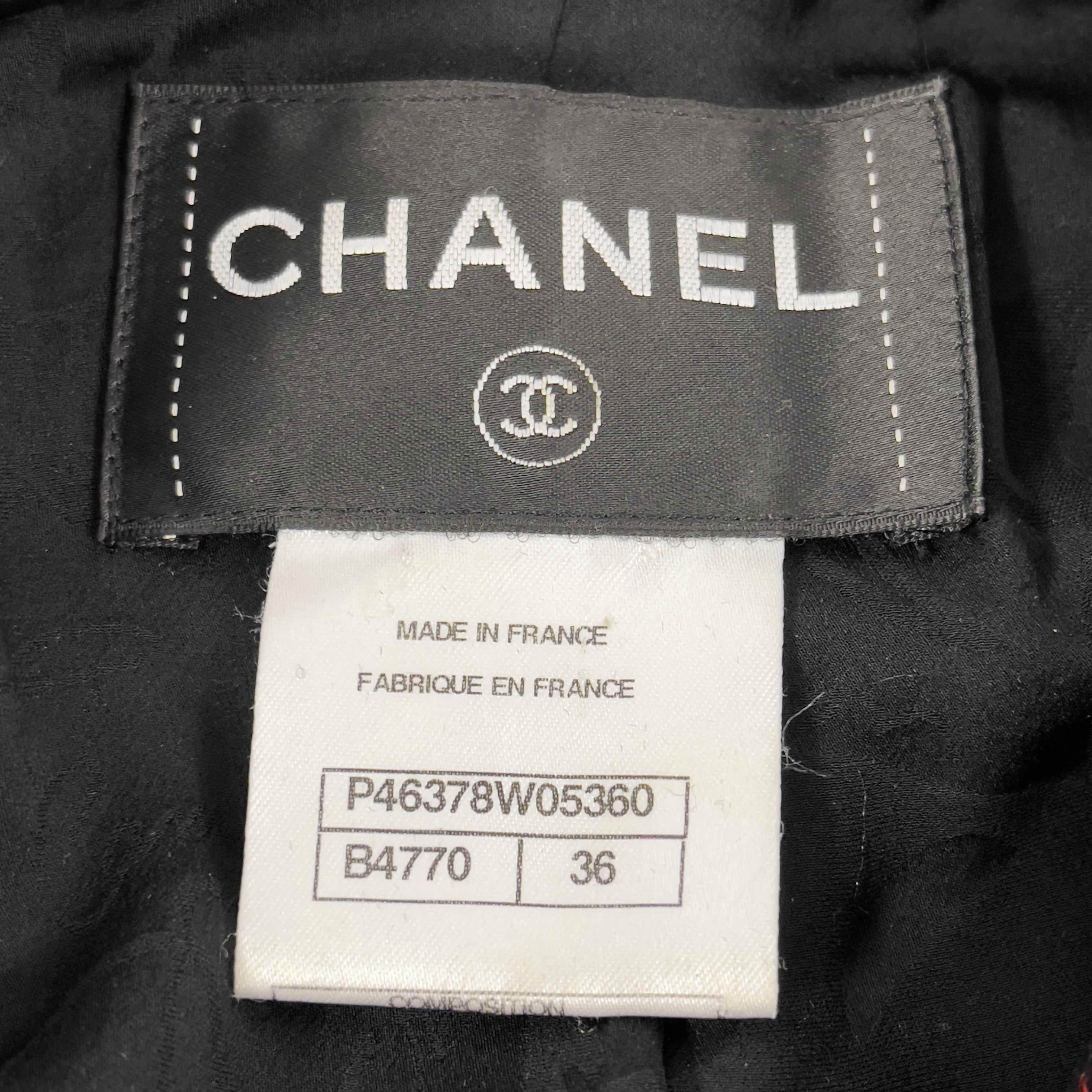 CHANEL -13A Paris-Edinburgh Black Tweed Plaid Jacket - Gripoix Buttons - 36 US 6 3