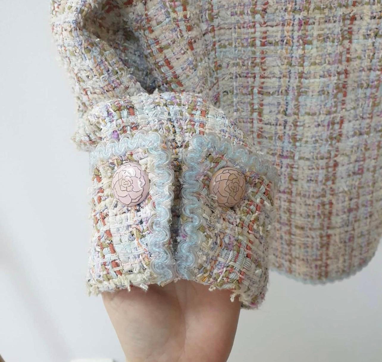 CHANEL 13C Tweed Lesage Jacket Blazer In Excellent Condition In Krakow, PL