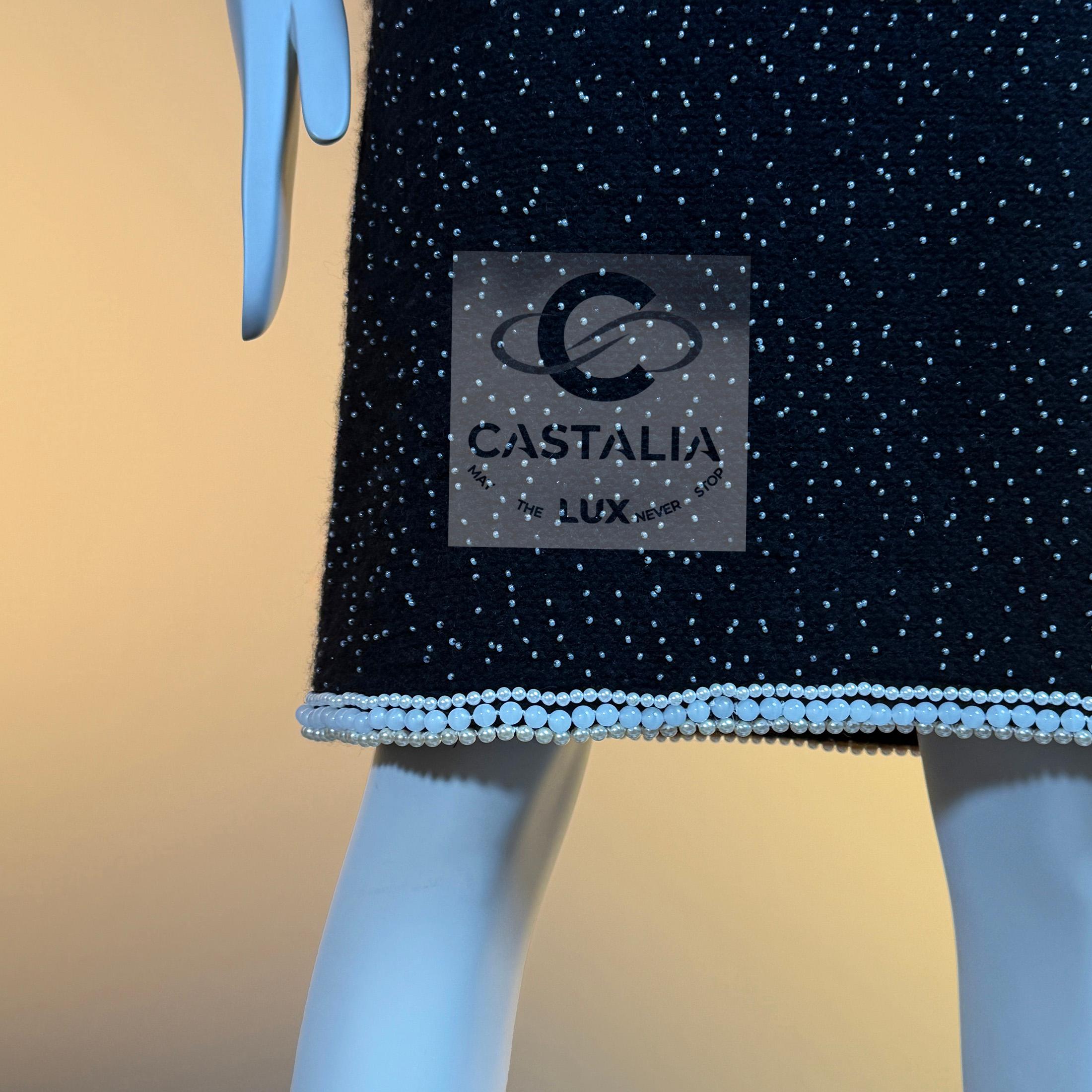 CHANEL 13K$ Schwarzes perlenbesetztes Kleid mit Jewell-Brosche 40 FR im Angebot 10