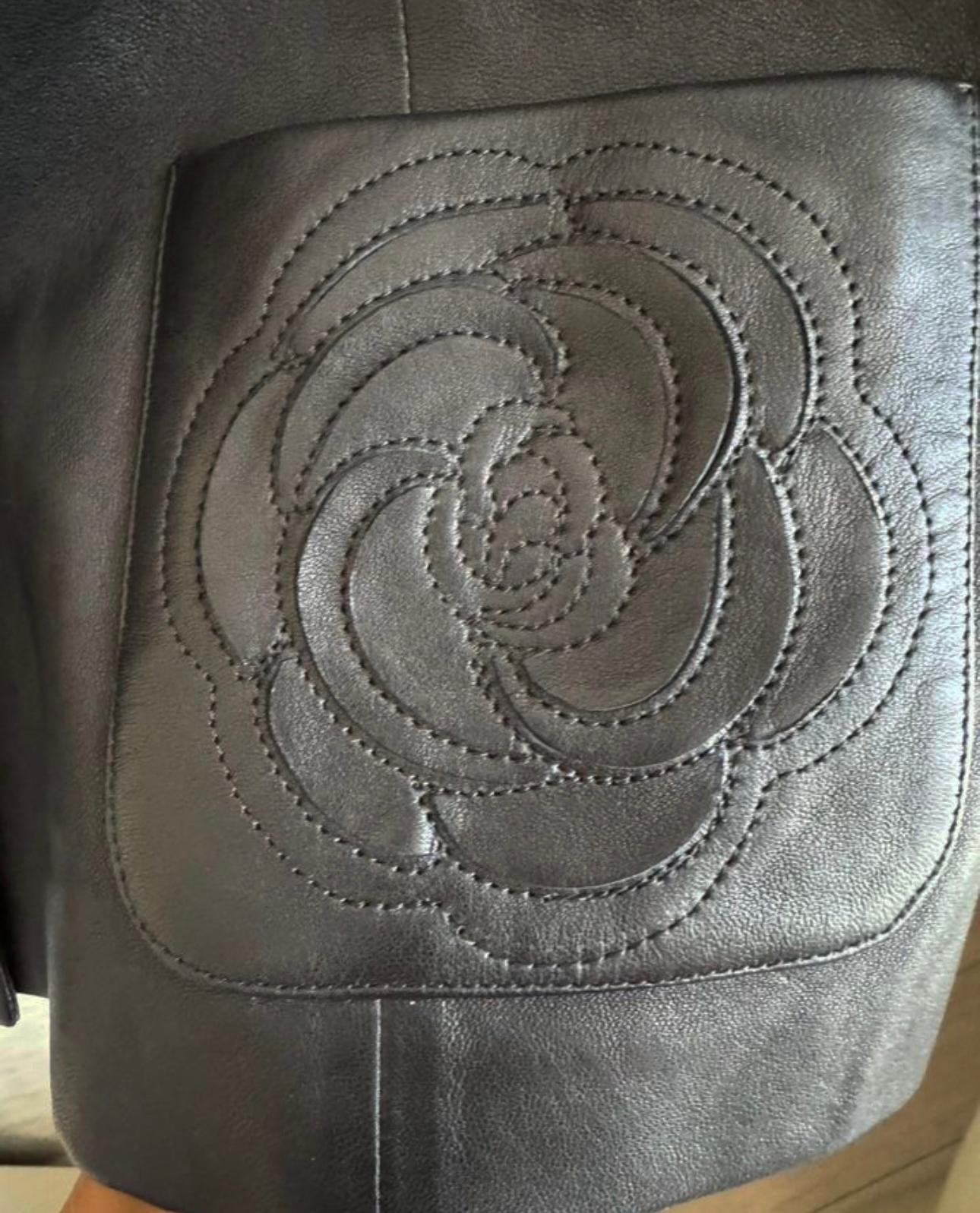 Chanel 13K$ Camellia Applique Black Leather Jacket 38 FR 3