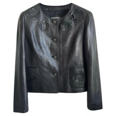 Chanel 13K$ Camellia Applique Black Leather Jacket 38 FR