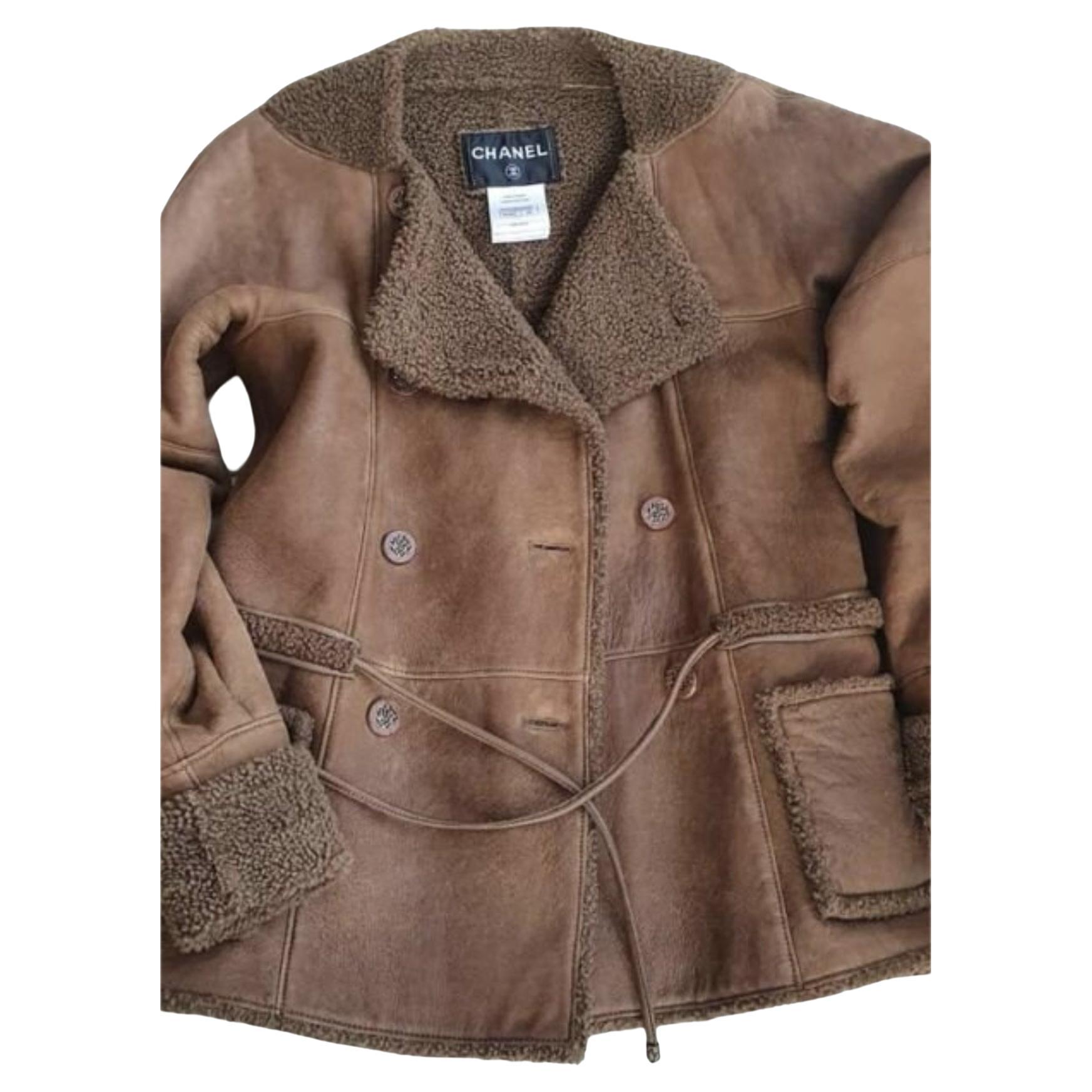 Chanel 13K$ CC Buttons Camel Shearling Jacket For Sale