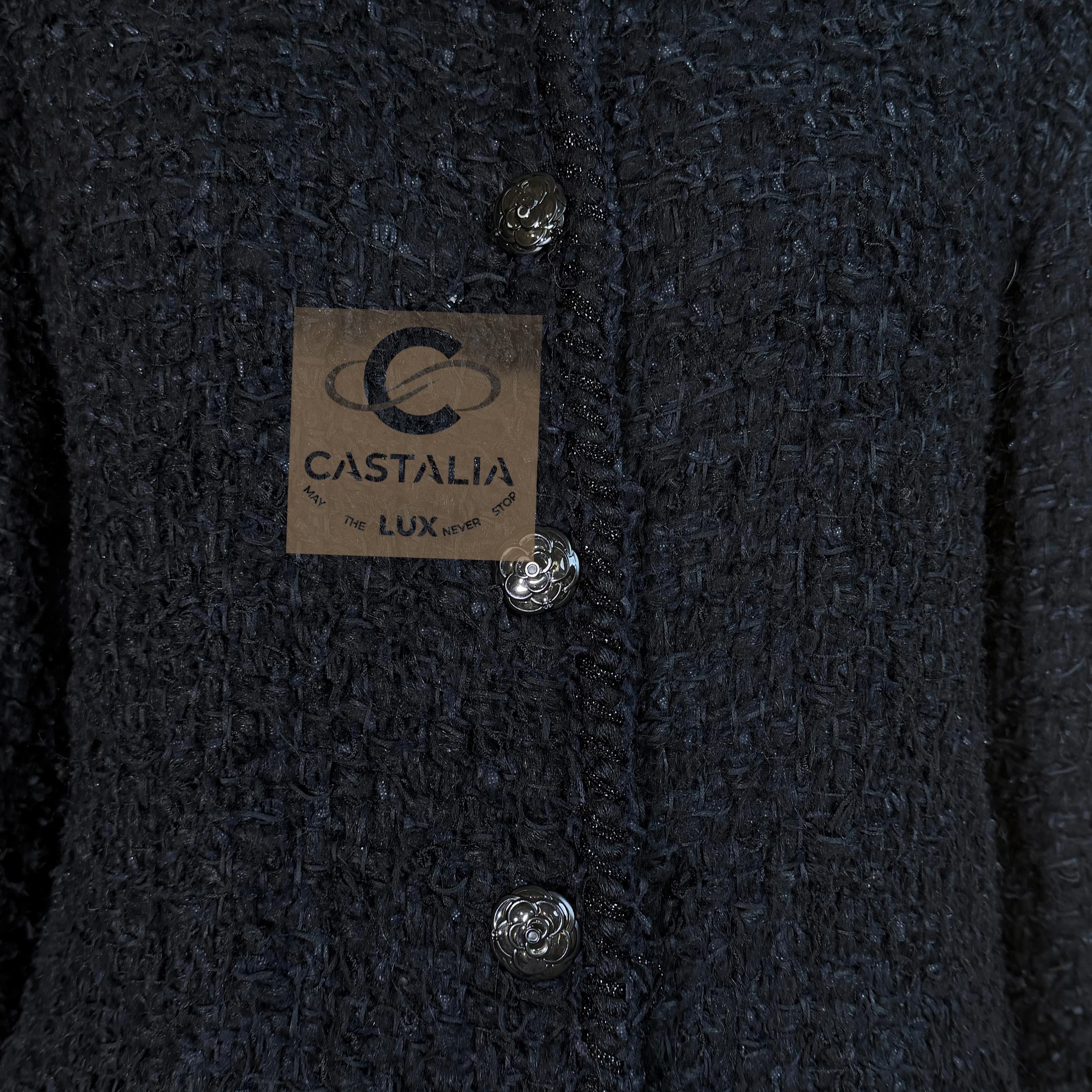 CHANEL 13K$ COCO Brasserie Statement Chaqueta de tweed negro 36 FR en venta 4