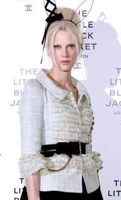 Chanel 13K$ Collectors Paris / Versailles Tweed Jacket