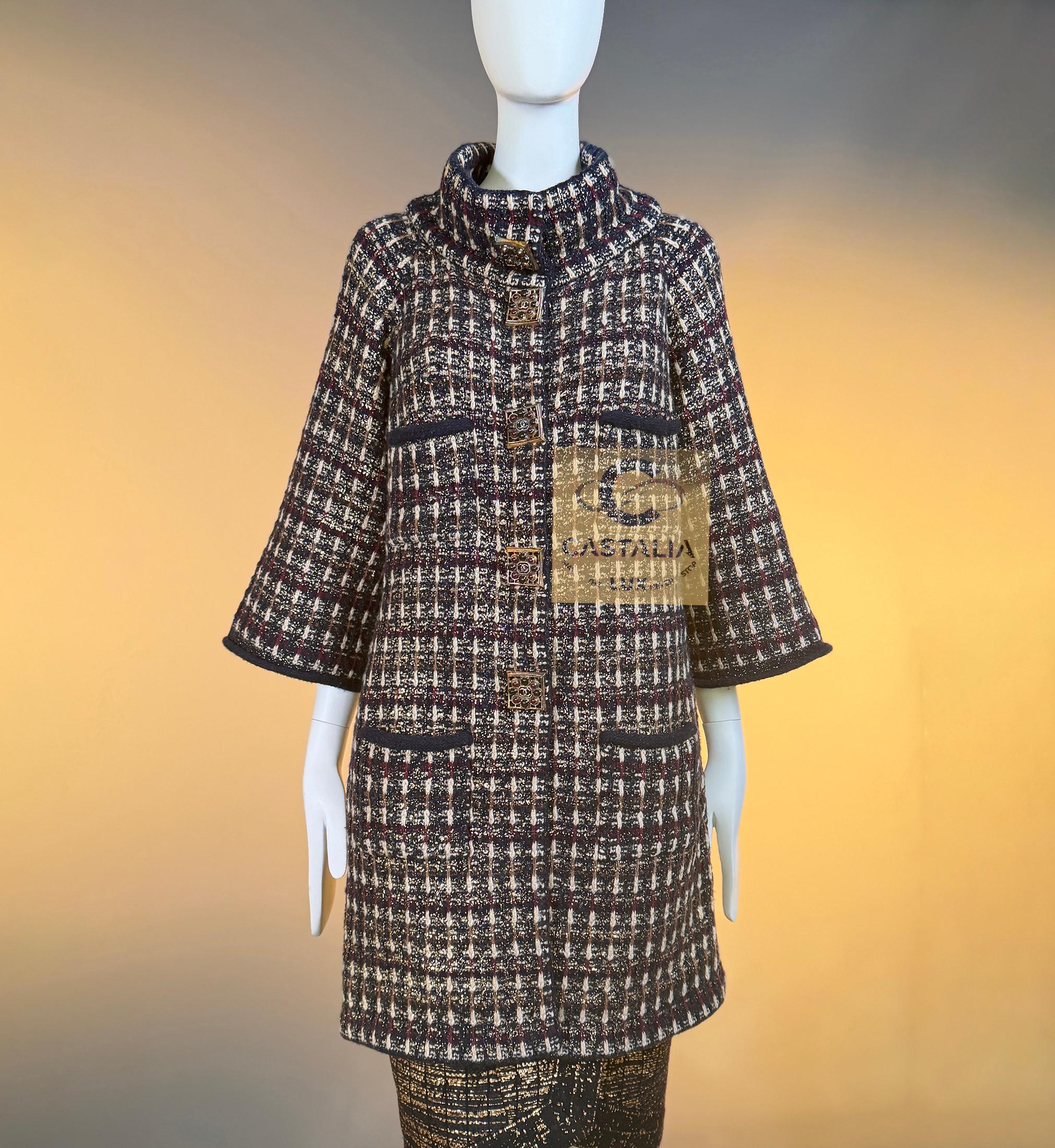 CHANEL 13K$ Icónico París / Byzance CC Gripoix Botones Abrigo 36 FR en venta 4