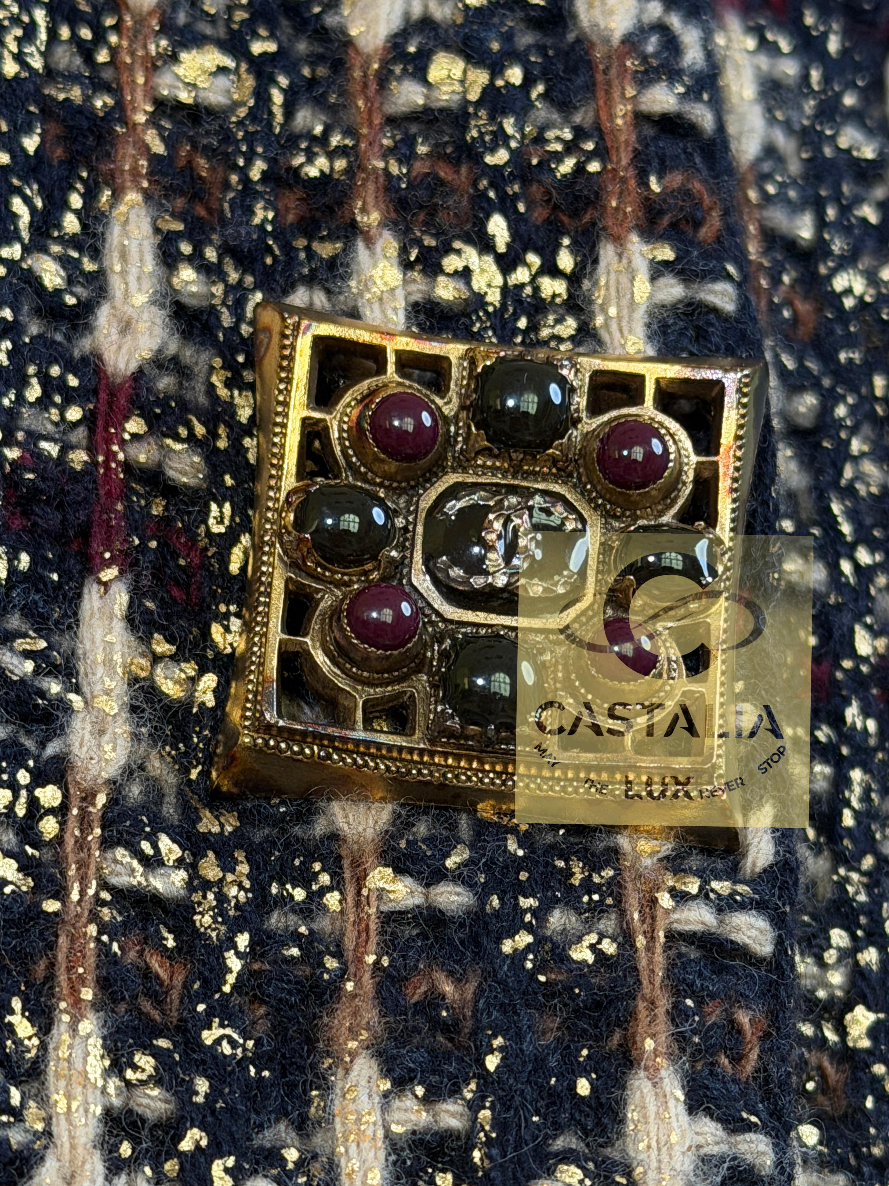 CHANEL 13K$ Icónico París / Byzance CC Gripoix Botones Abrigo 36 FR en venta 14