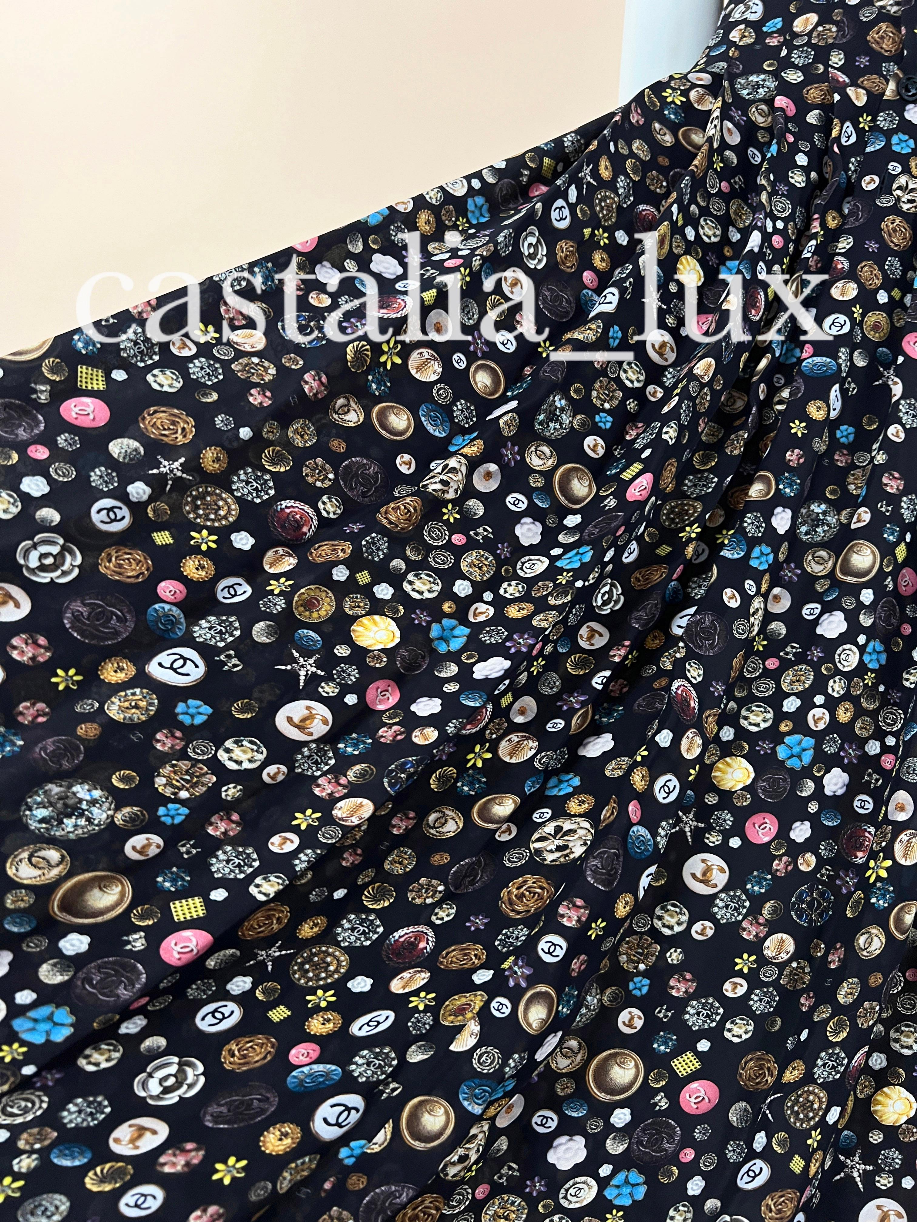 Chanel 13K$ Maxi Silk CC Logo Dress 2