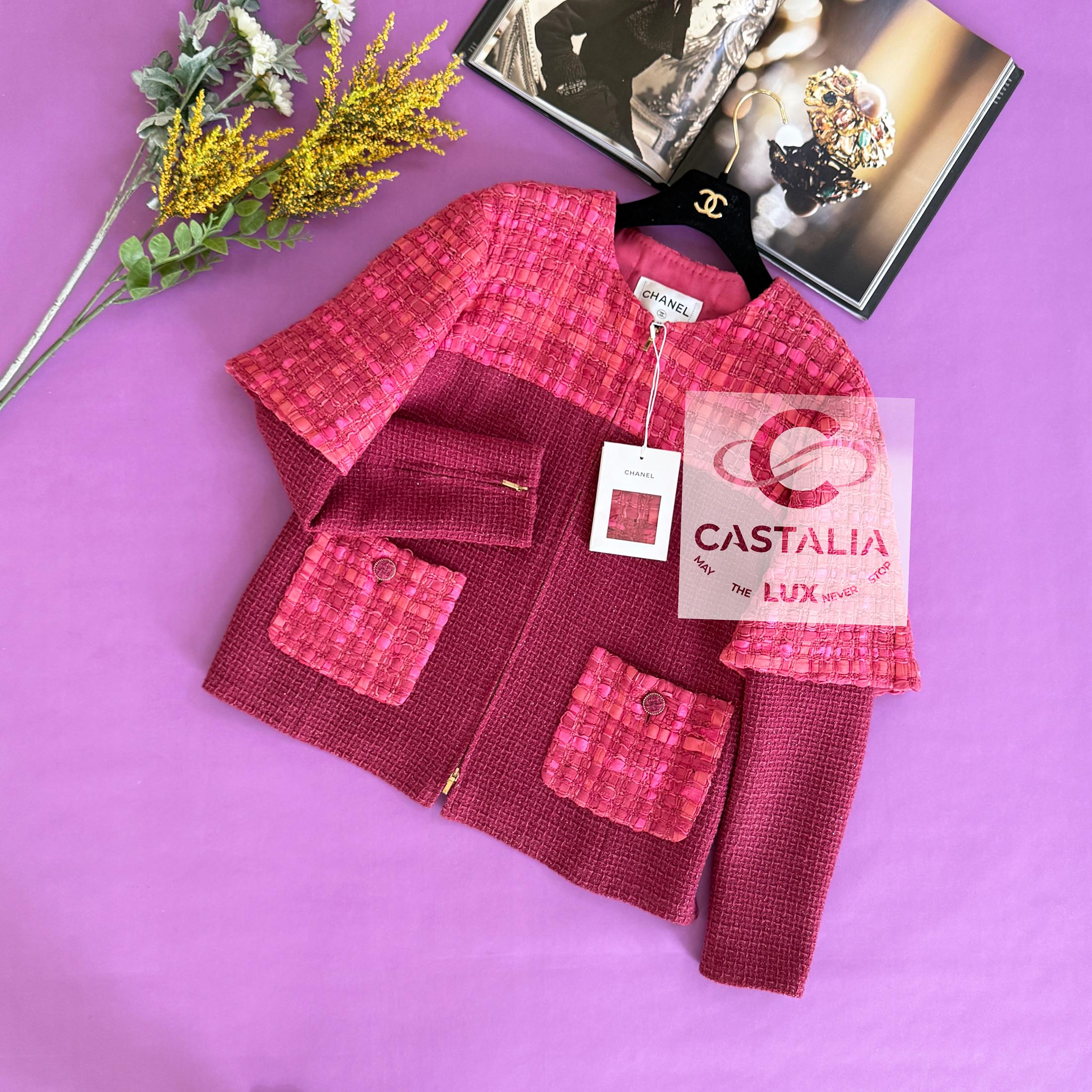 Chanel 13K$ Nueva chaqueta de tweed con cinta frambuesa 42 FR en venta 8