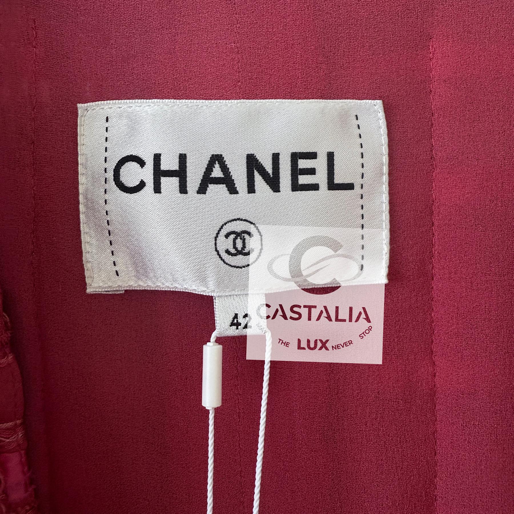 Chanel 13K$ Nueva chaqueta de tweed con cinta frambuesa 42 FR en venta 15