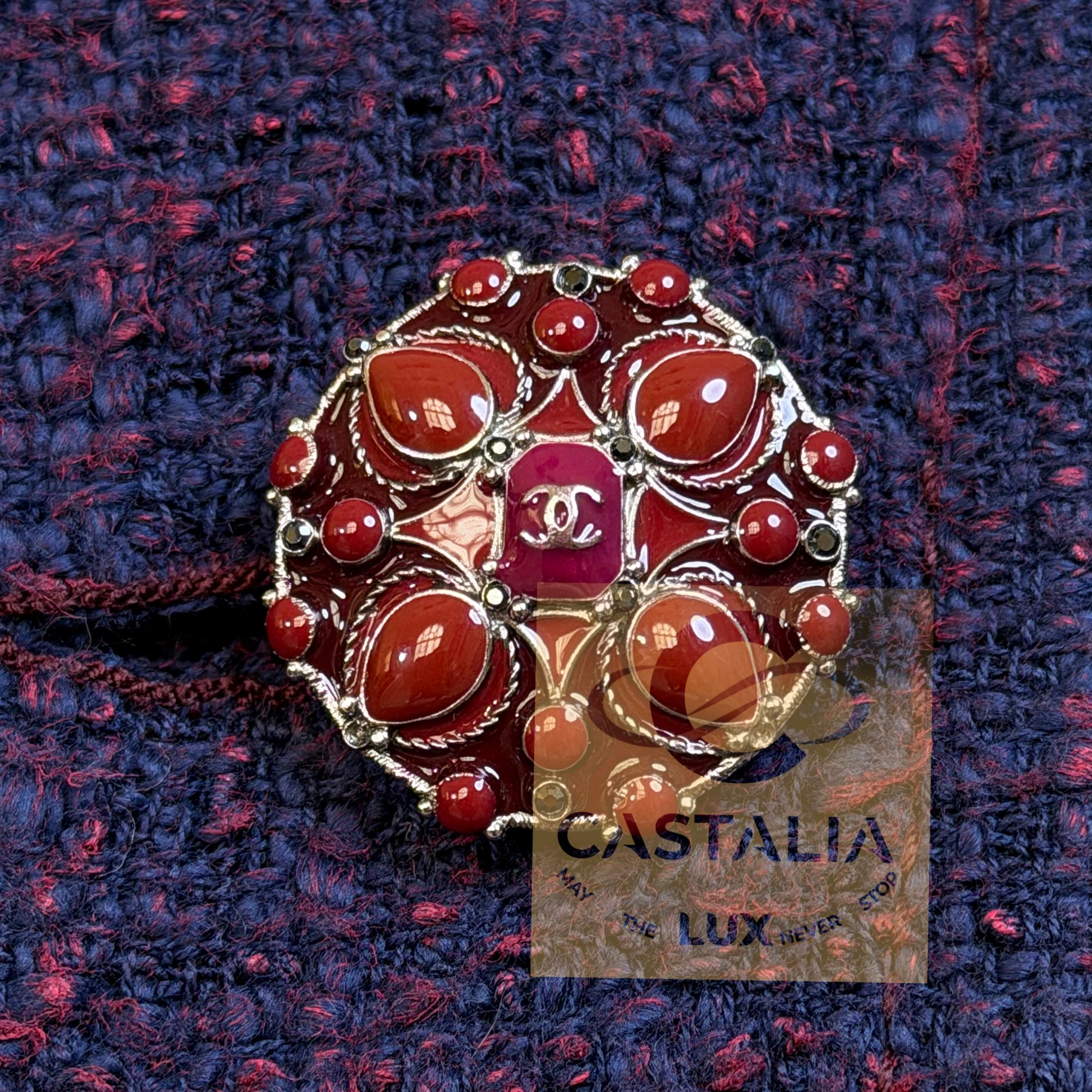 Chanel 13K$ Parigi / Bombay CC Gripoix Bottoni Cappotto in tweed 48 FR in vendita 5