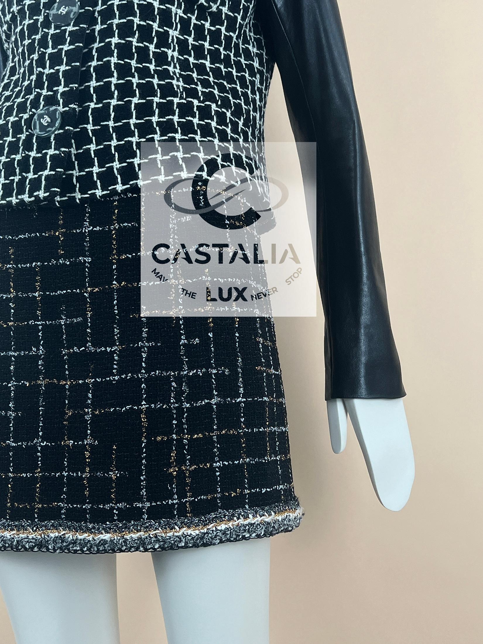 Chanel 13K$ Paris / Cosmopolite Giacca di tweed nero 40 FR in vendita 7